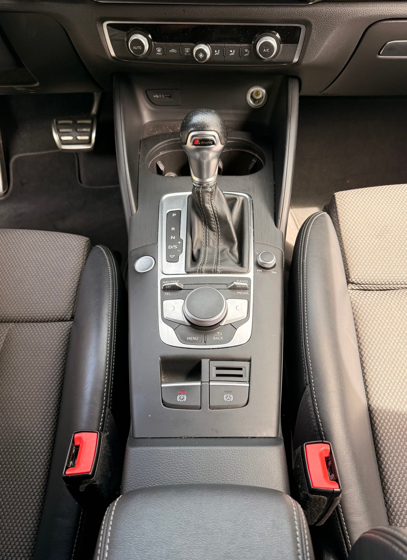 AUDI A3 Phase 2 Sportback 1.5 TFSI S-Tronic7 S&S 150 cv Boîte auto / S-Line