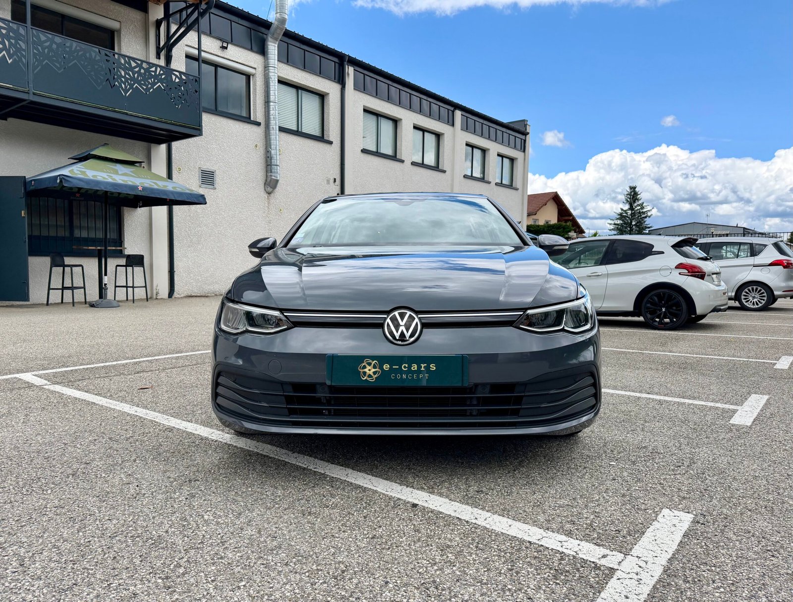 VOLKSWAGEN Golf 8 Life business 1.5 eTSi 16V BMT DSG7 150 cv Boîte auto