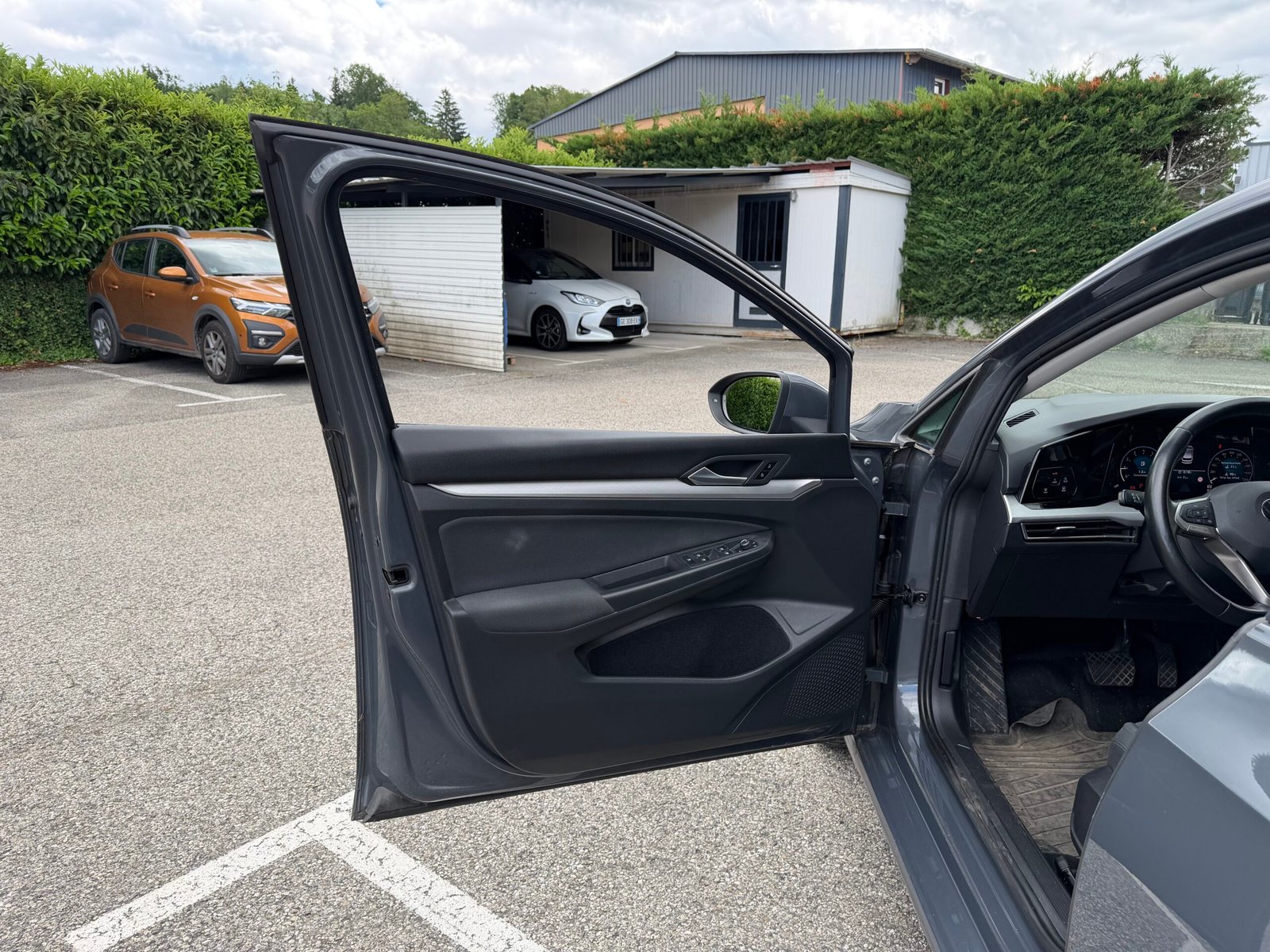 VOLKSWAGEN Golf 8 Life business 1.5 eTSi 16V BMT DSG7 150 cv Boîte auto