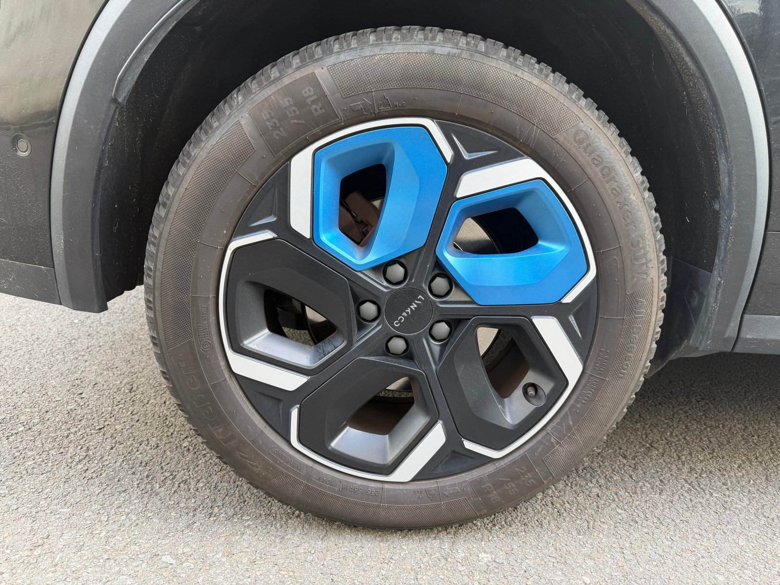 LYNK & CO 01 “PHEV”