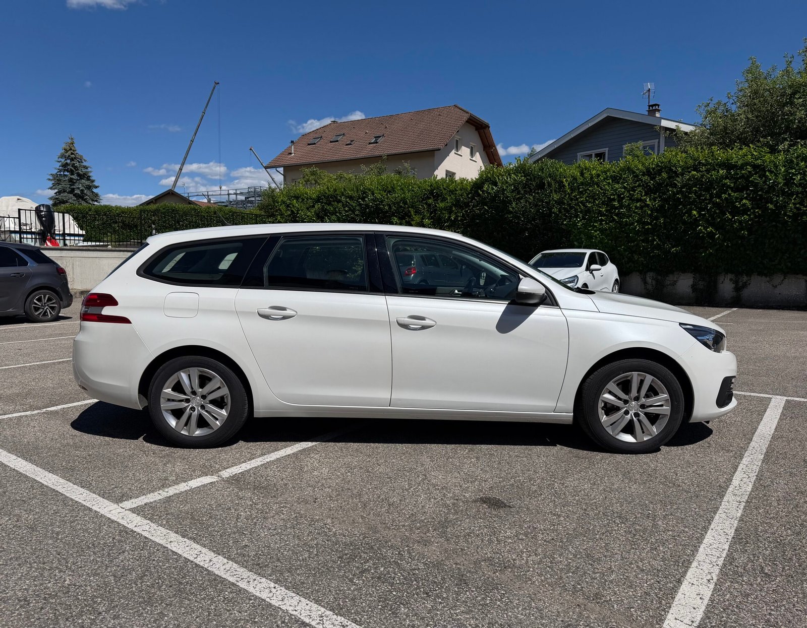 PEUGEOT 308 SW Business Phase II 1.5 BlueHDi 16V EAT8 S&S 130 cv Boîte auto