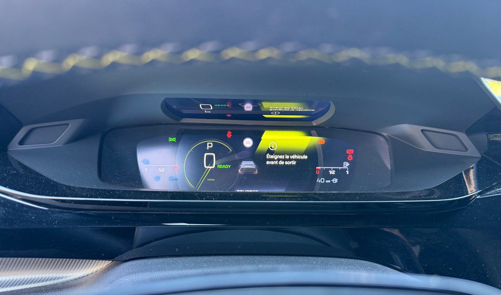 PEUGEOT 308 III GT 1.6 THP 225 Hybrid e-EAT8 180 cv Boîte auto