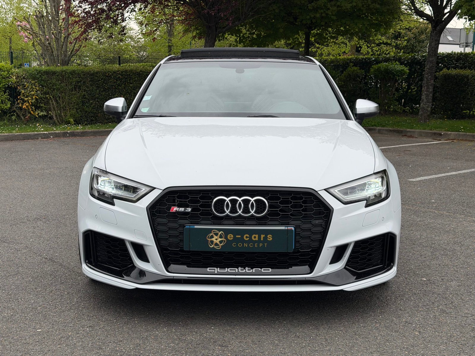 AUDI RS3 DAZA Phase 2 Sportback 2.5 TFSi 20V GPF Quattro S-Tronic 400 cv Boîte auto / Suivi Audi / Origine France / Bang & Olufsen / Virtual Cockpit / Toit ouvrant / Sièges RS