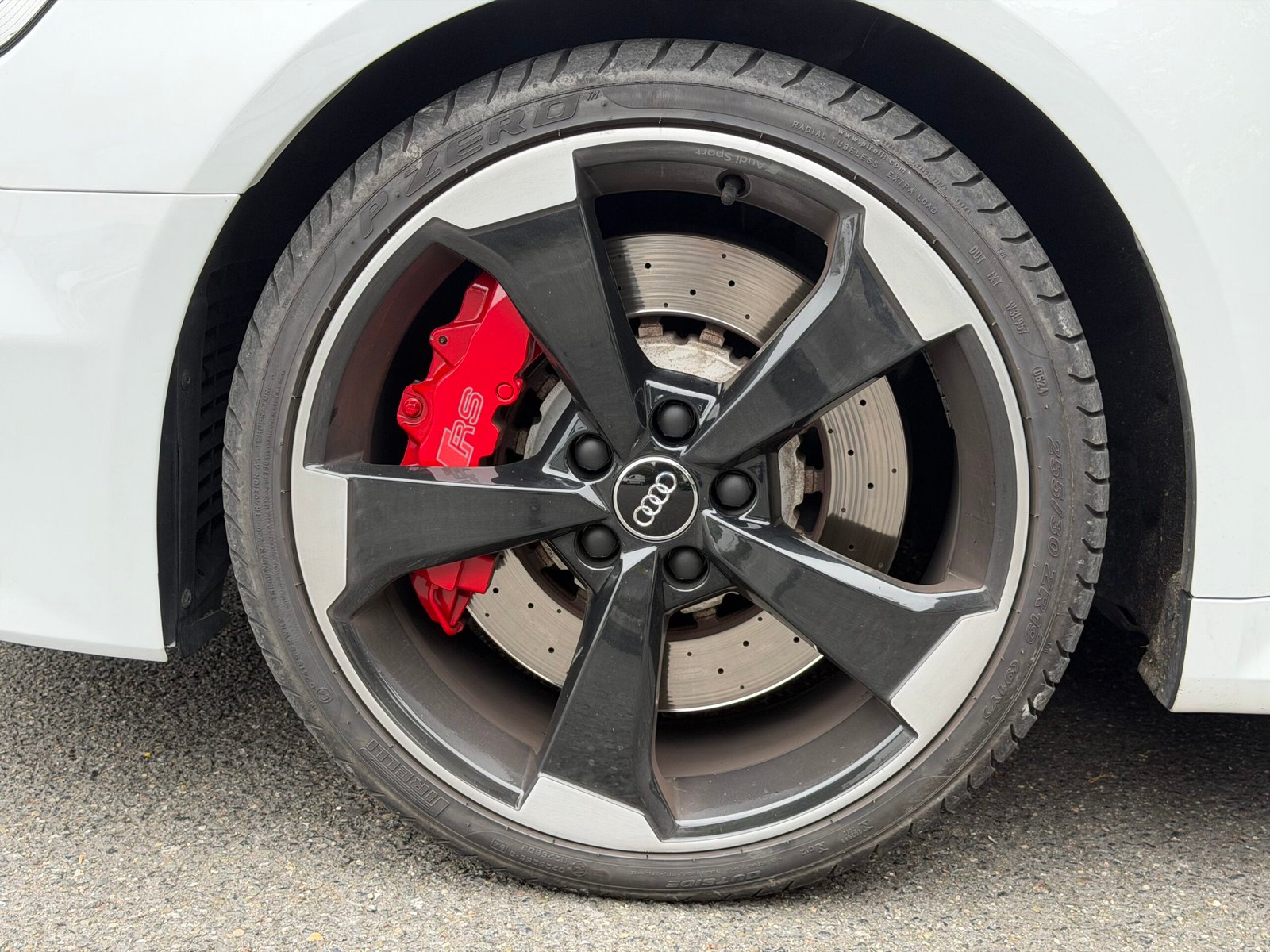 AUDI RS3 DAZA Phase 2 Sportback 2.5 TFSi 20V GPF Quattro S-Tronic 400 cv Boîte auto / Suivi Audi / Origine France / Bang & Olufsen / Virtual Cockpit / Toit ouvrant / Sièges RS