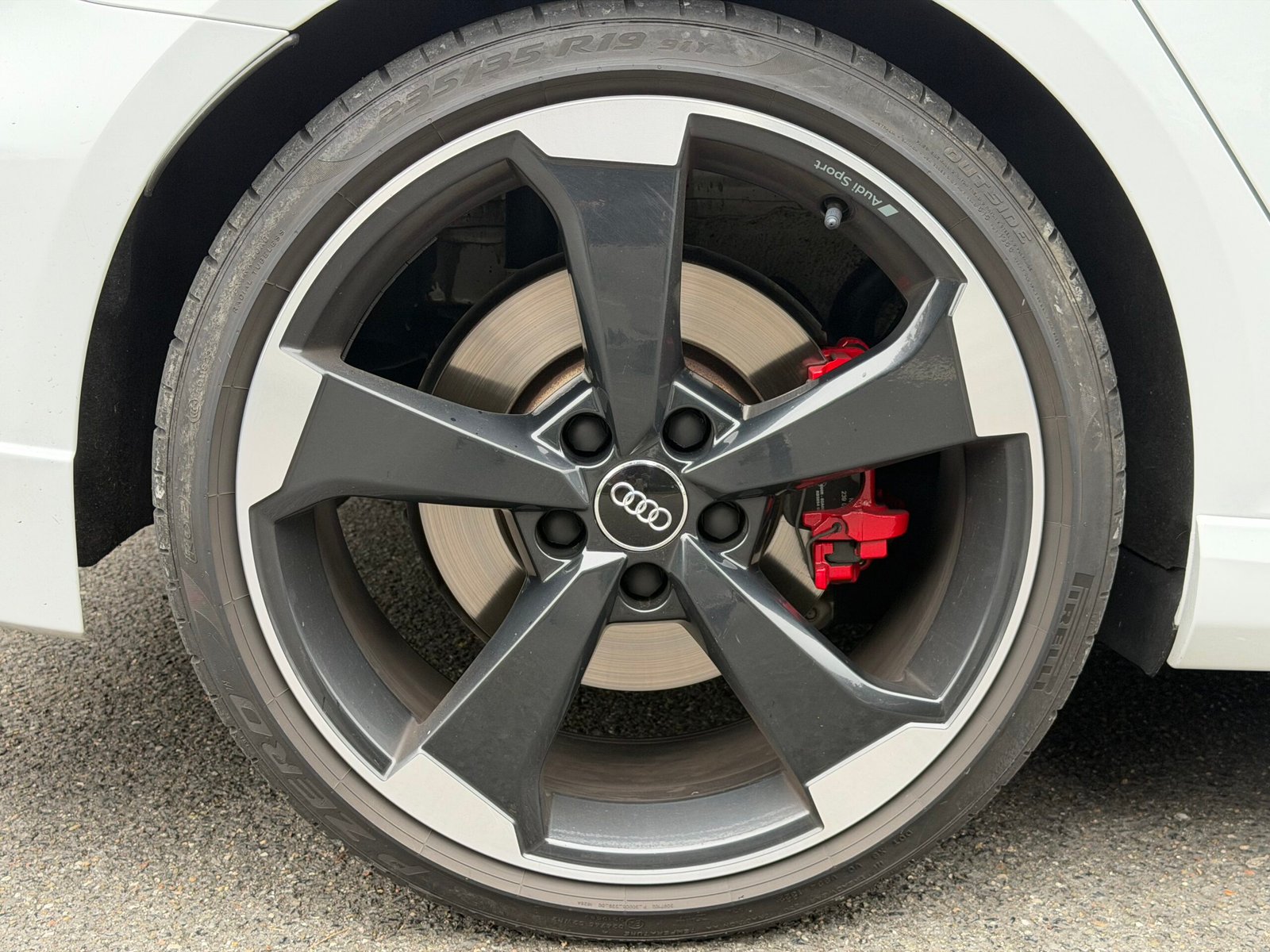 AUDI RS3 DAZA Phase 2 Sportback 2.5 TFSi 20V GPF Quattro S-Tronic 400 cv Boîte auto / Suivi Audi / Origine France / Bang & Olufsen / Virtual Cockpit / Toit ouvrant / Sièges RS