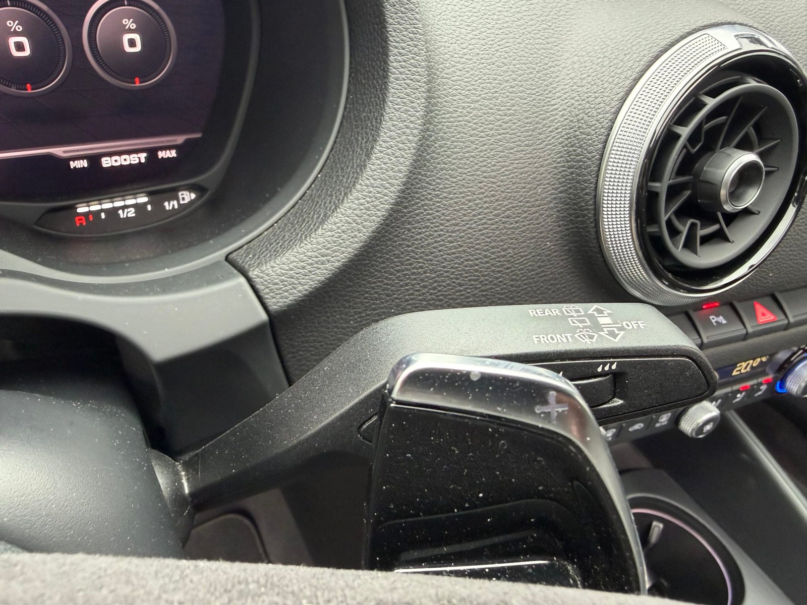 AUDI RS3 DAZA Phase 2 Sportback 2.5 TFSi 20V GPF Quattro S-Tronic 400 cv Boîte auto / Suivi Audi / Origine France / Bang & Olufsen / Virtual Cockpit / Toit ouvrant / Sièges RS
