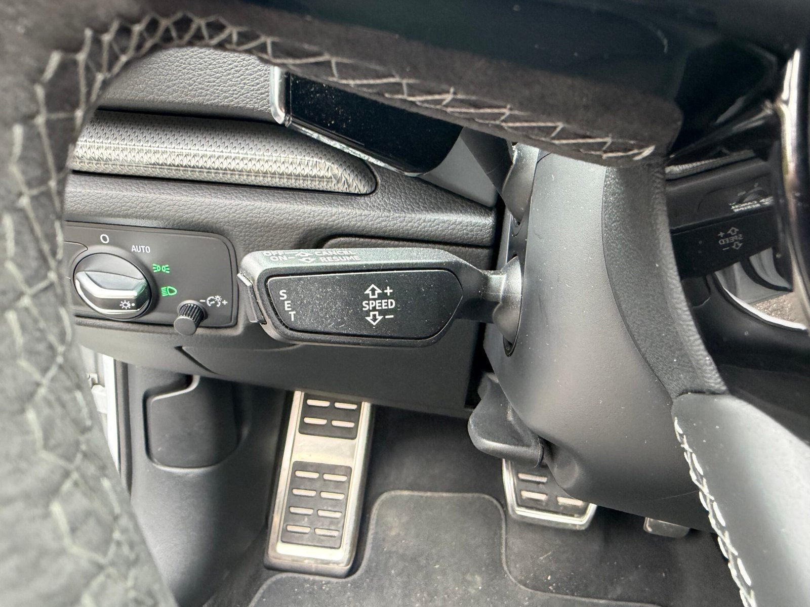 AUDI RS3 DAZA Phase 2 Sportback 2.5 TFSi 20V GPF Quattro S-Tronic 400 cv Boîte auto / Suivi Audi / Origine France / Bang & Olufsen / Virtual Cockpit / Toit ouvrant / Sièges RS