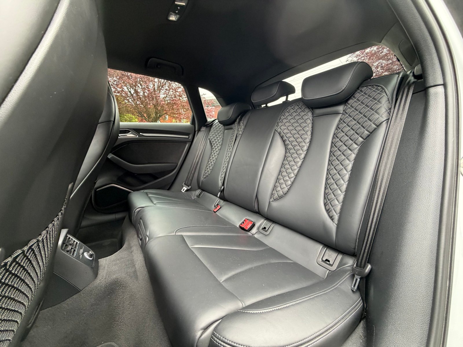 AUDI RS3 DAZA Phase 2 Sportback 2.5 TFSi 20V GPF Quattro S-Tronic 400 cv Boîte auto / Suivi Audi / Origine France / Bang & Olufsen / Virtual Cockpit / Toit ouvrant / Sièges RS
