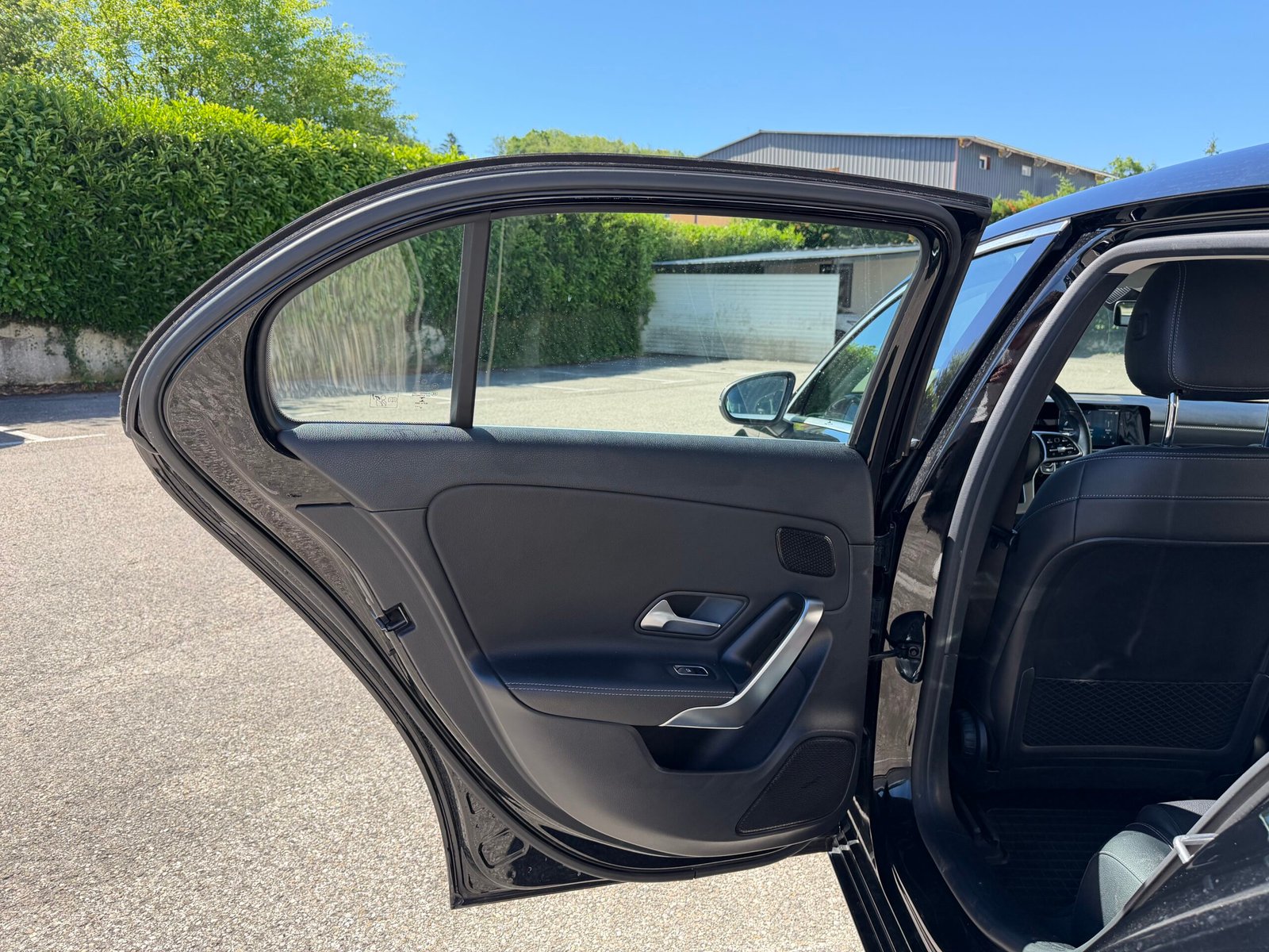 MERCEDES-BENZ Classe A 180 PROGRESSIVE LINE 1.3 7G-DCT 136 cv Boîte auto