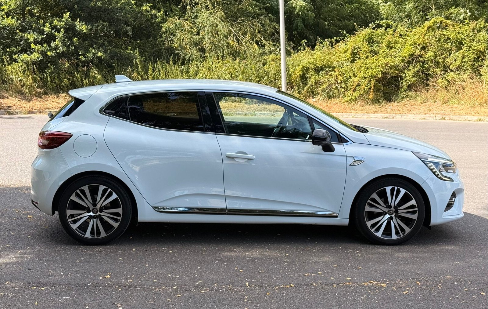 RENAULT Clio V 5 Portes 1.5 Blue dCi S&S 115 cv / Initiale Paris