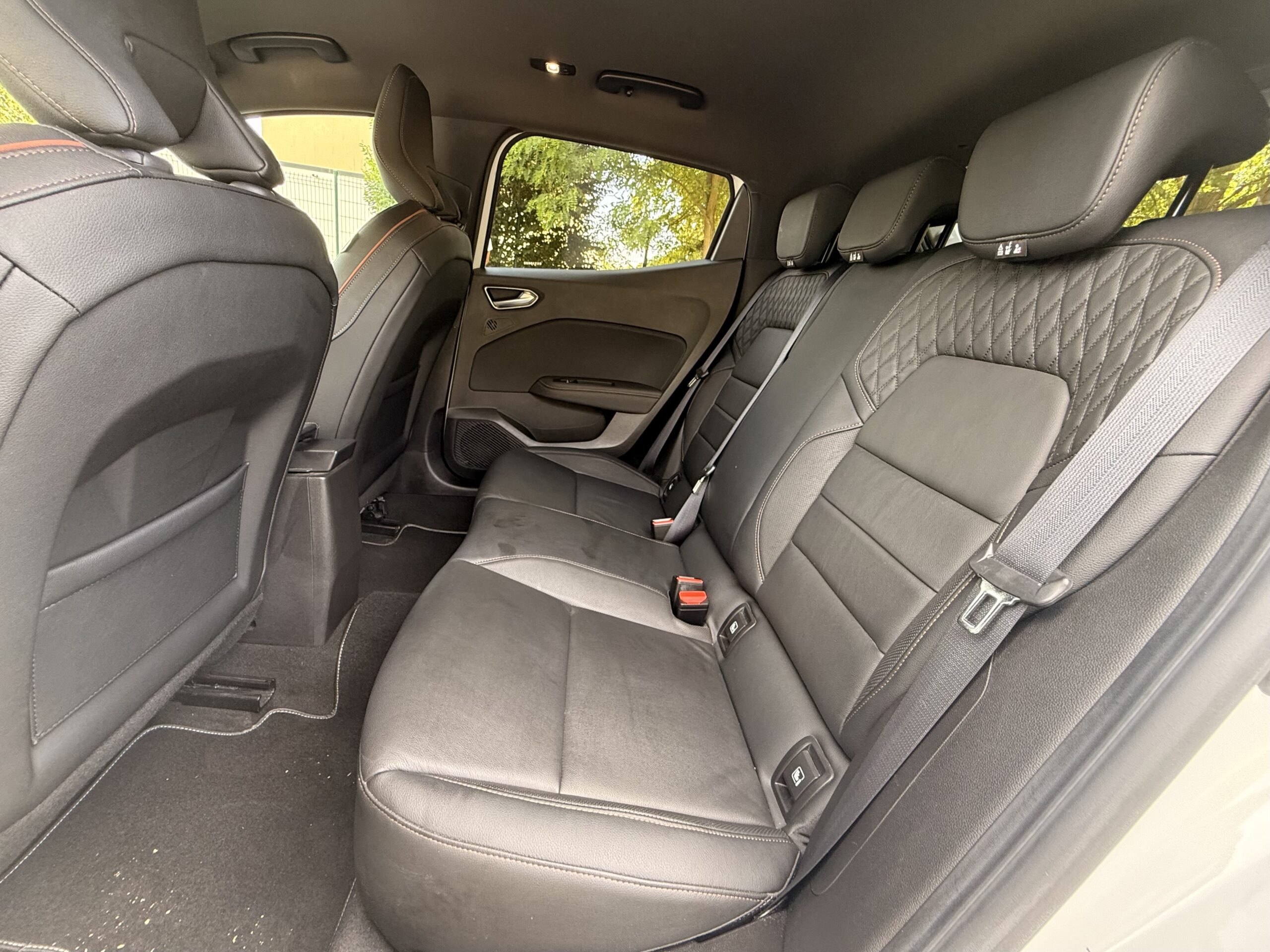 RENAULT Clio V 5 Portes 1.5 Blue dCi S&S 115 cv / Initiale Paris