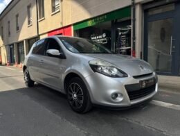 RENAULT Clio III (3) 5 Portes Phase 2 1.2 i eco2 75 cv