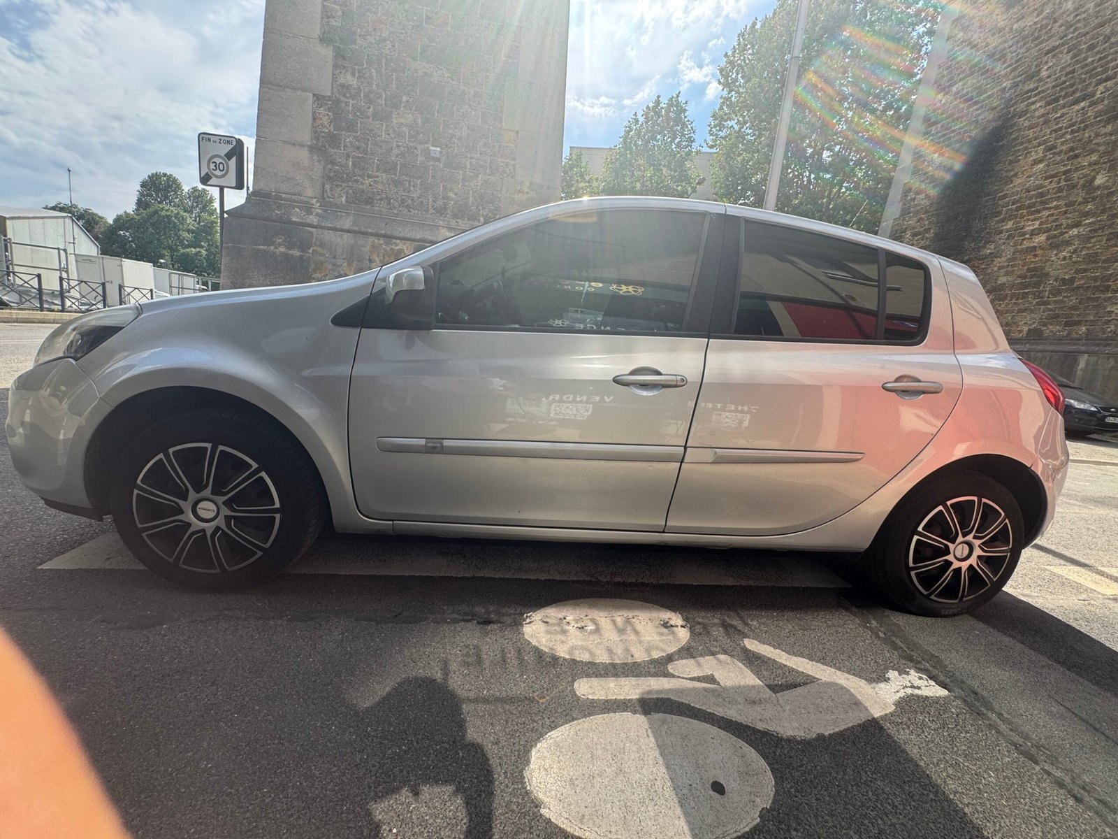 RENAULT Clio III (3) 5 Portes Phase 2 1.2 i eco2 75 cv