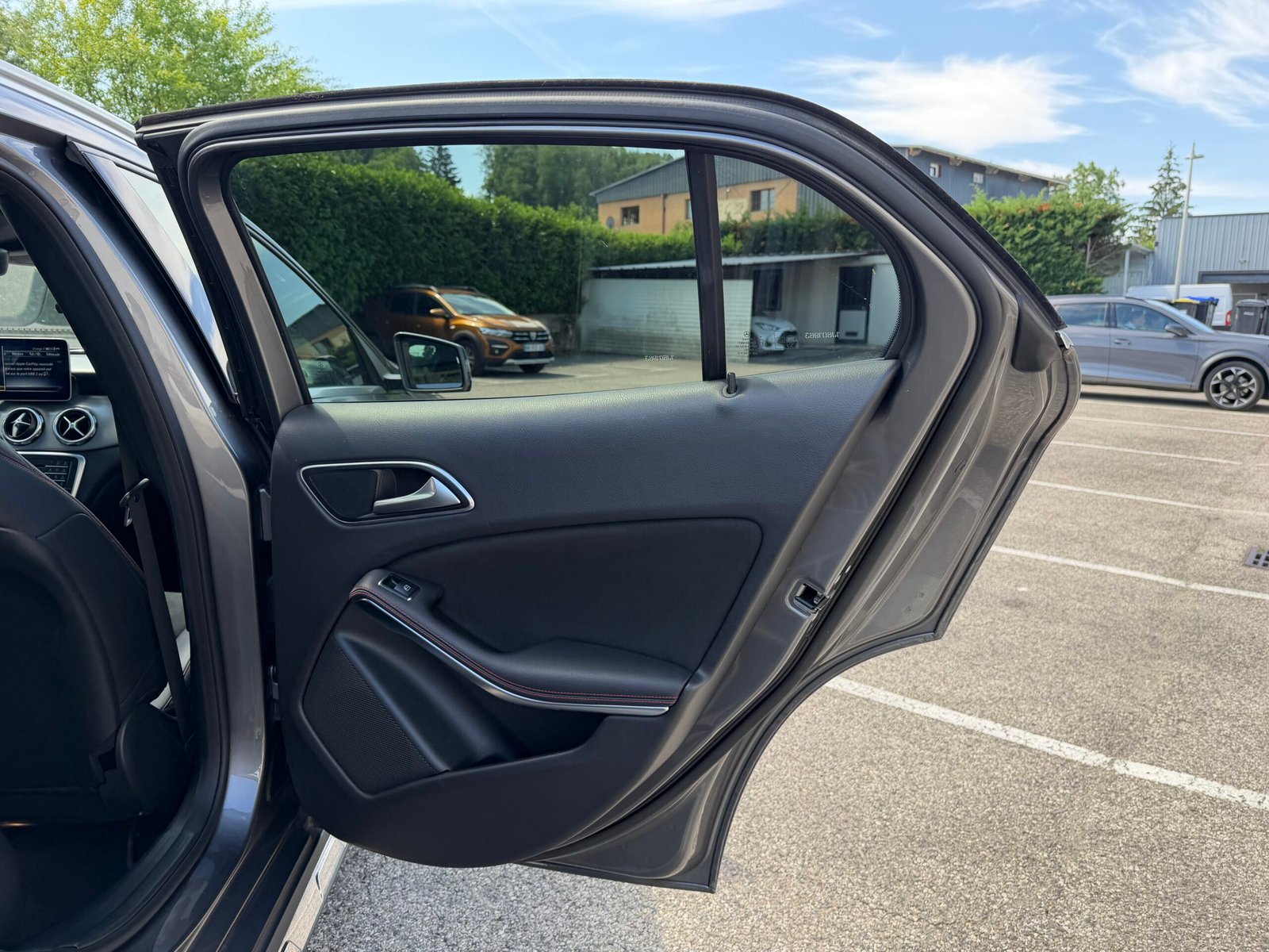 MERCEDES-BENZ Classe GLA Fascination 200 2.1 d 7G-DCT 136 cv Boîte auto