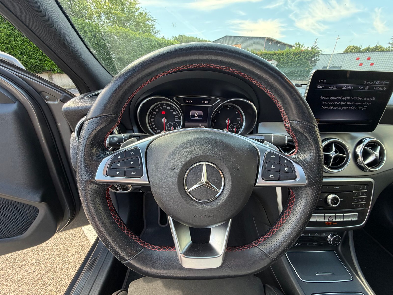 MERCEDES-BENZ Classe GLA Fascination 200 2.1 d 7G-DCT 136 cv Boîte auto
