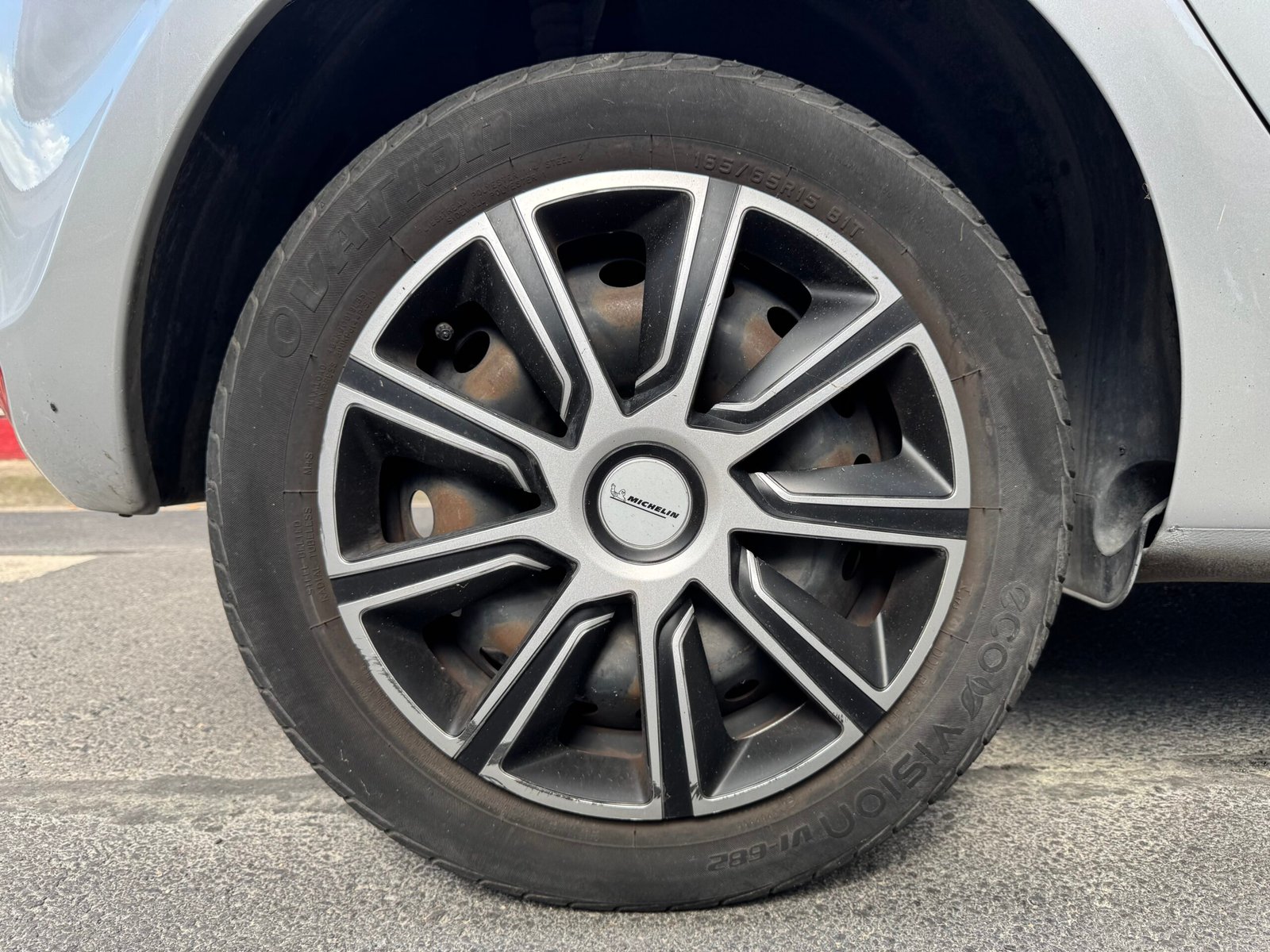RENAULT Clio III (3) 5 Portes Phase 2 1.2 i eco2 75 cv