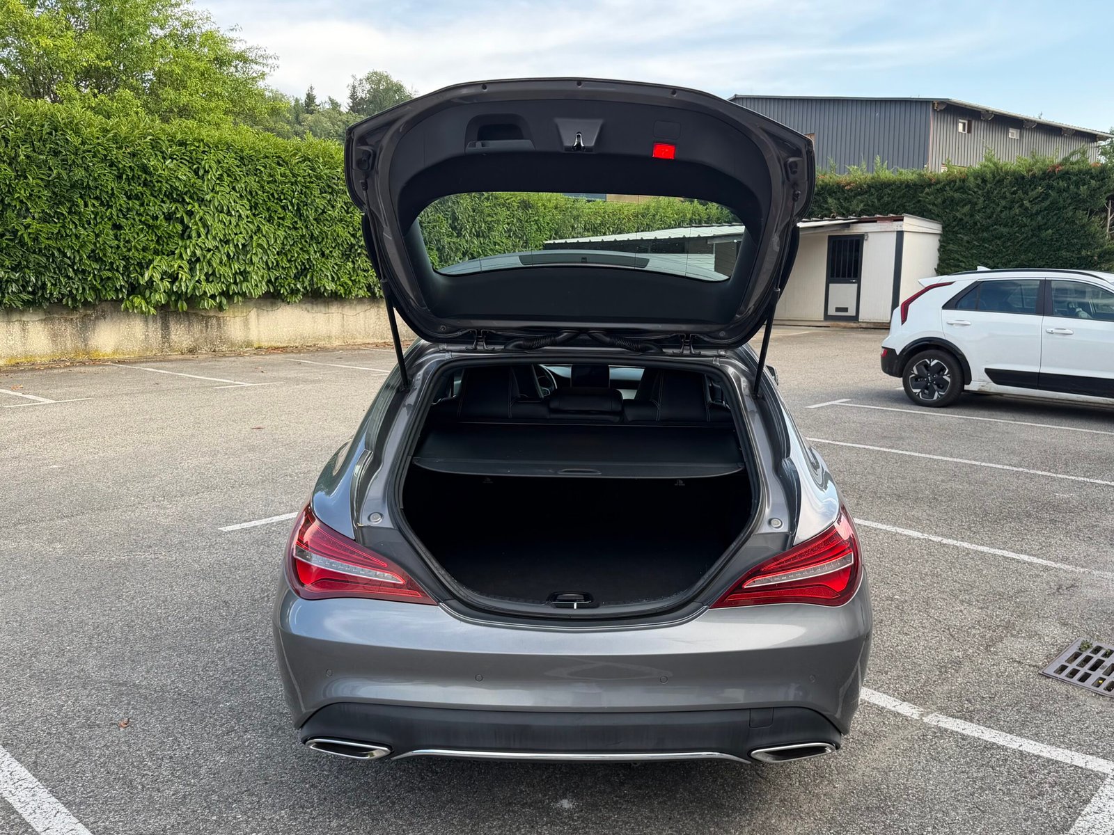 MERCEDES-BENZ Classe CLA FASCINATION Shooting Brake Phase 2 180 1.6 i 16V BlueEFFICIENCY S&S 122 cv