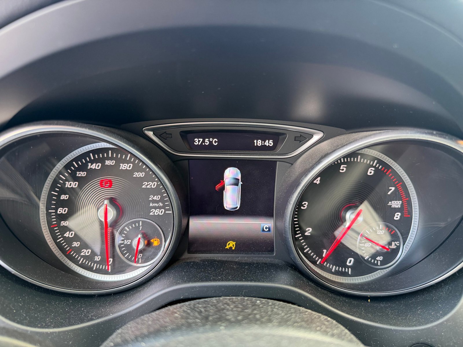 MERCEDES-BENZ Classe CLA FASCINATION Shooting Brake Phase 2 180 1.6 i 16V BlueEFFICIENCY S&S 122 cv