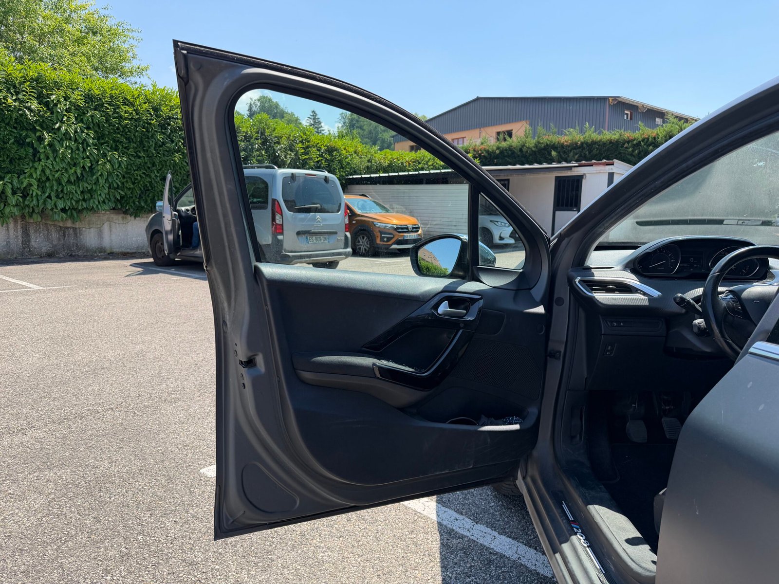 PEUGEOT 208 Active Phase 2 5 Portes 1.2 VTi 12V 82 cv