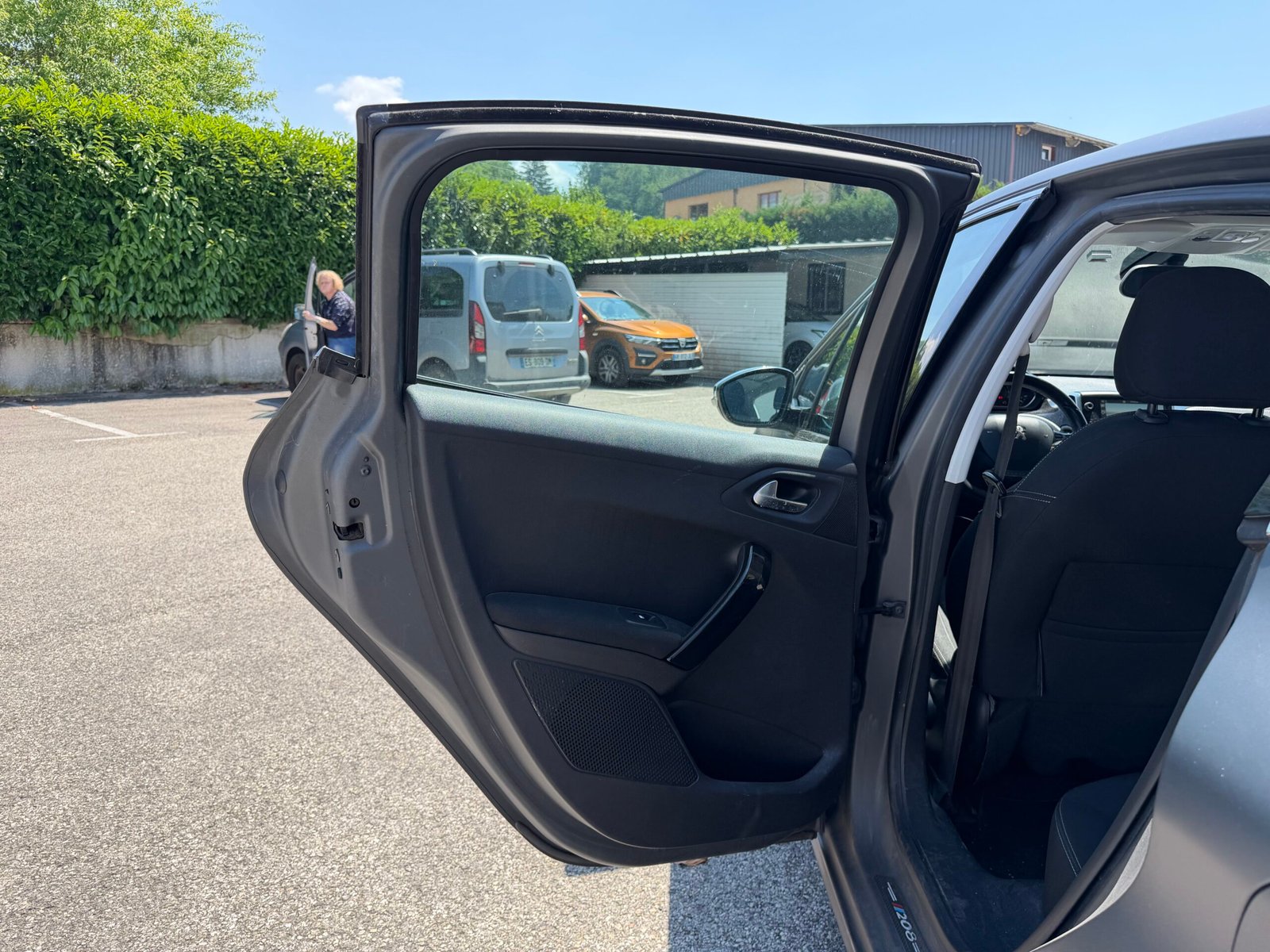 PEUGEOT 208 Active Phase 2 5 Portes 1.2 VTi 12V 82 cv