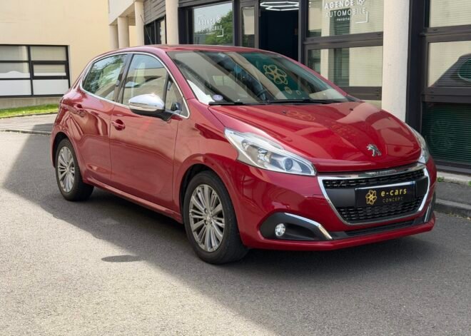 Peugeot 208 110ch « Allure Business »