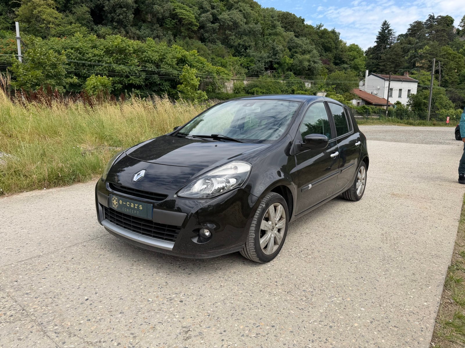 RENAULT Clio 3 Tomtom Phase 2 1.6i 111 cv Automatique