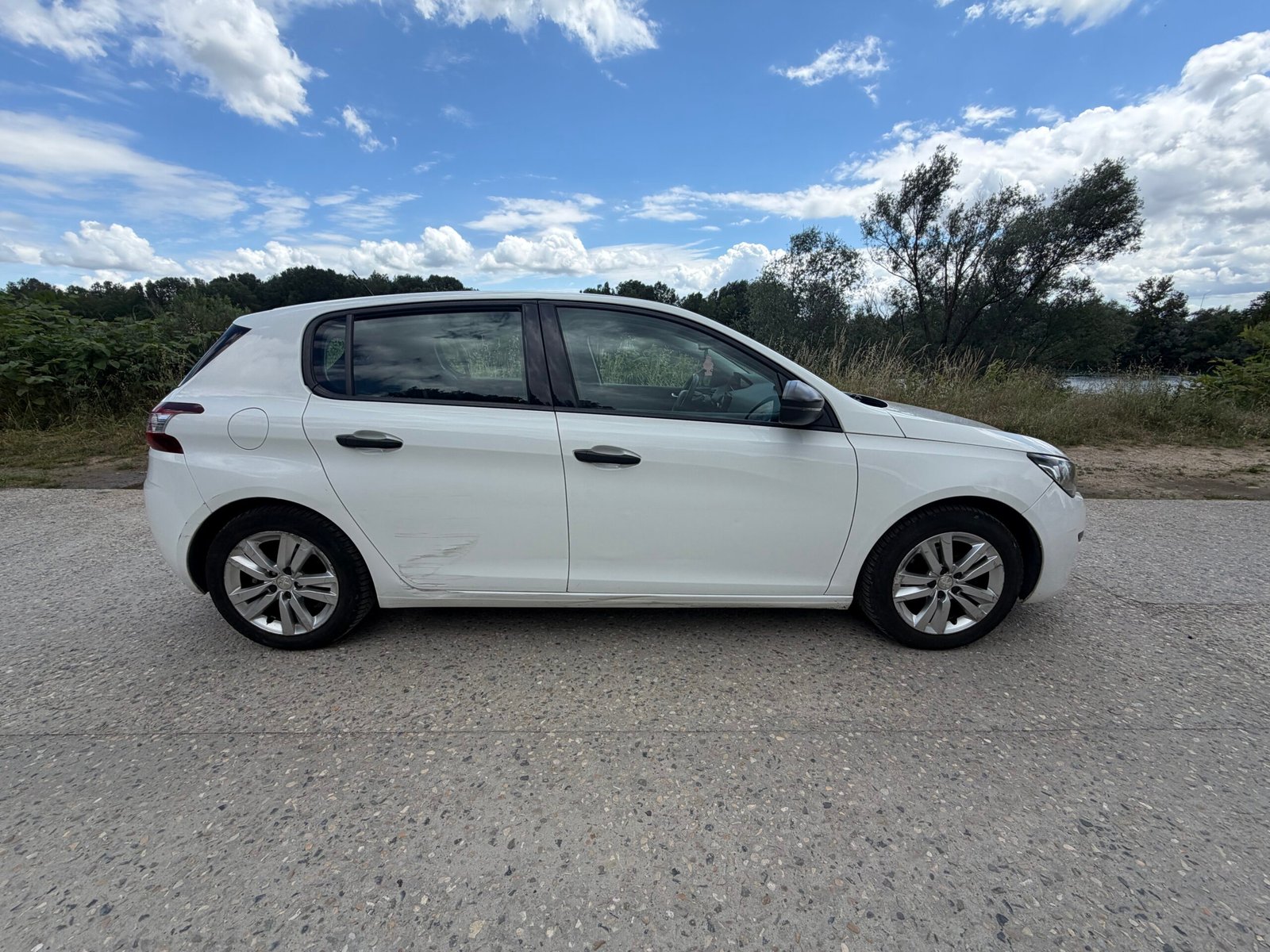Peugeot 308  1.2 VTI 130ch