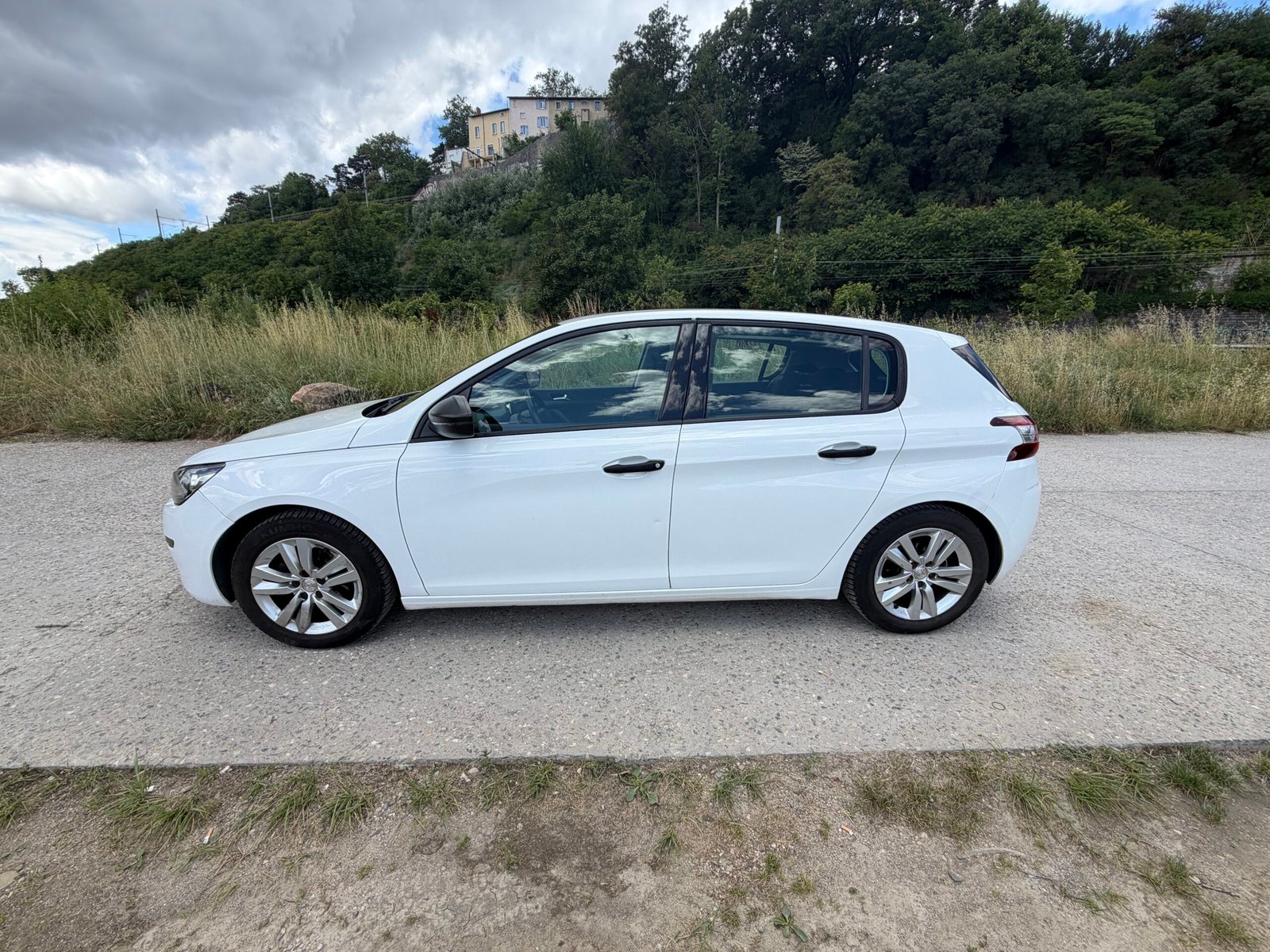 Peugeot 308  1.2 VTI 130ch