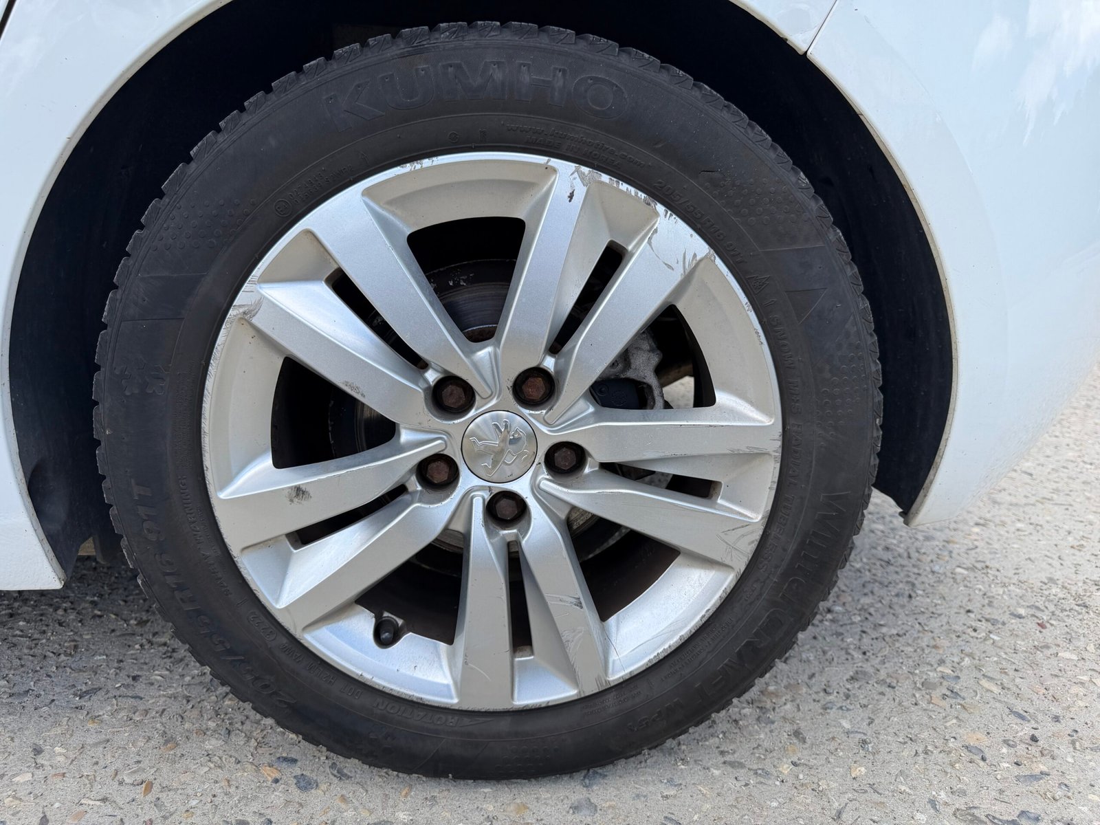 Peugeot 308  1.2 VTI 130ch