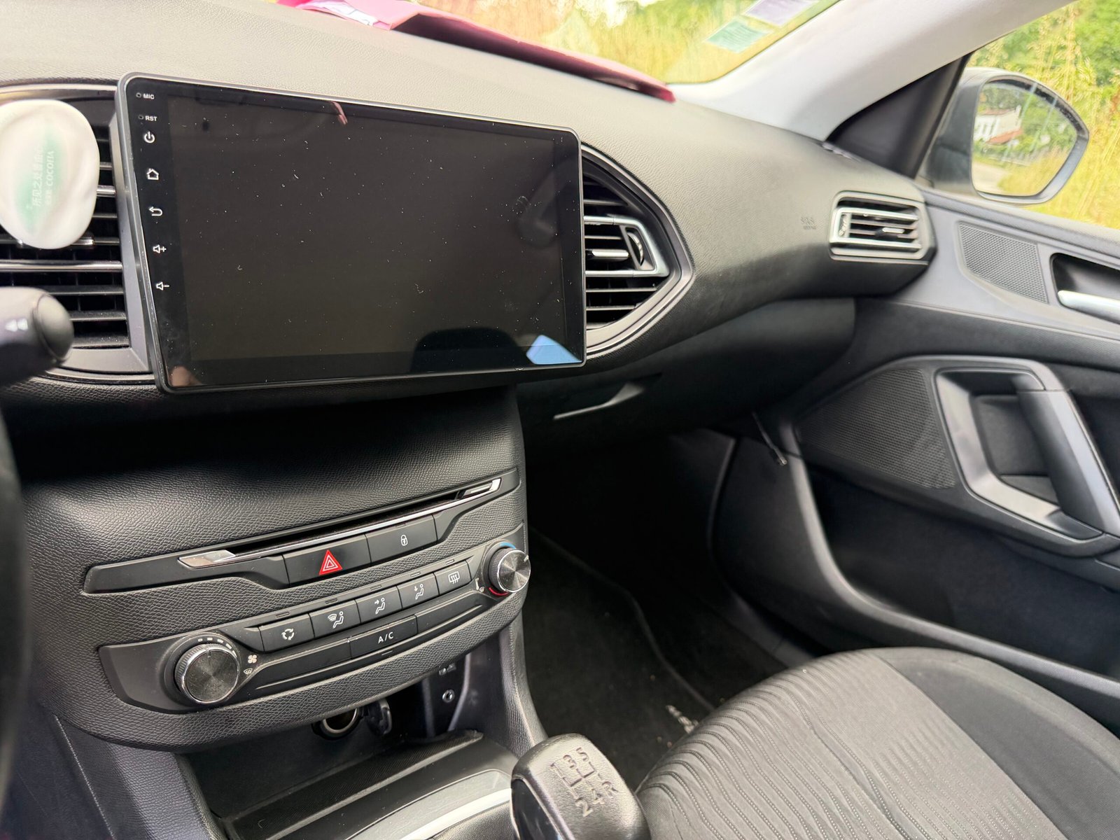Peugeot 308  1.2 VTI 130ch