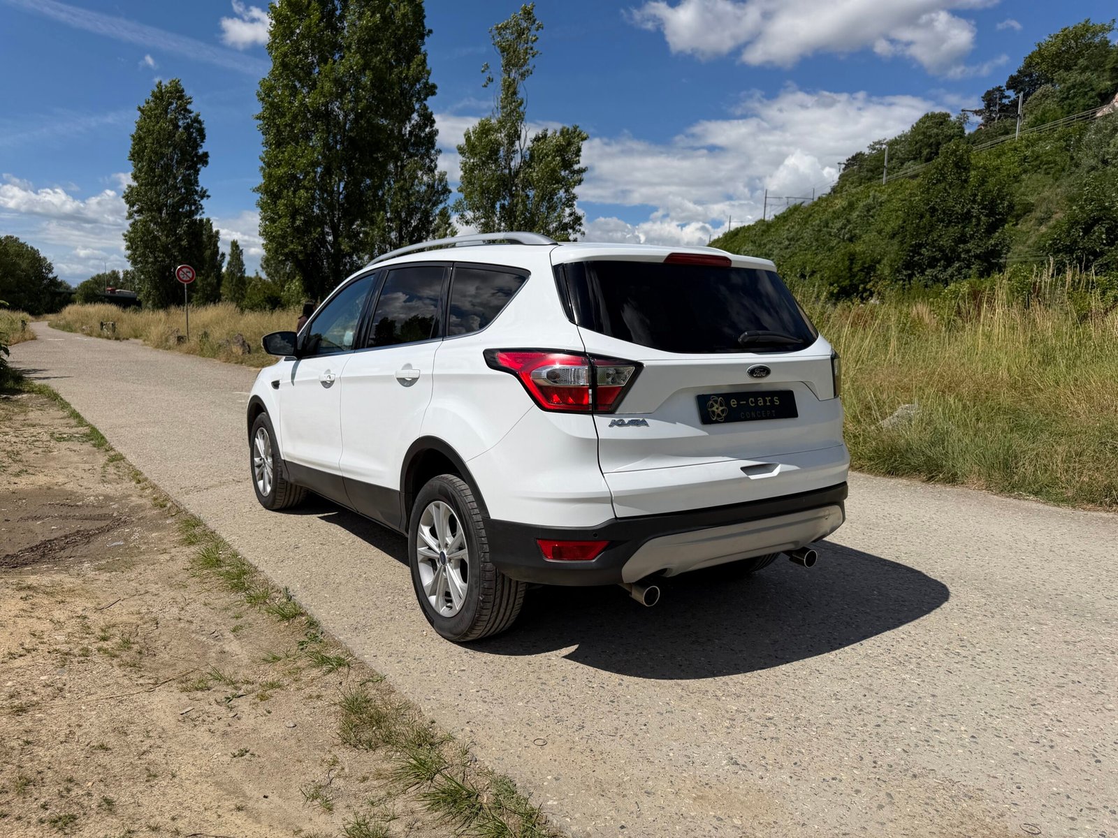 FORD Kuga II 1.5 TDCi 4×2 120cv Boîte automatique