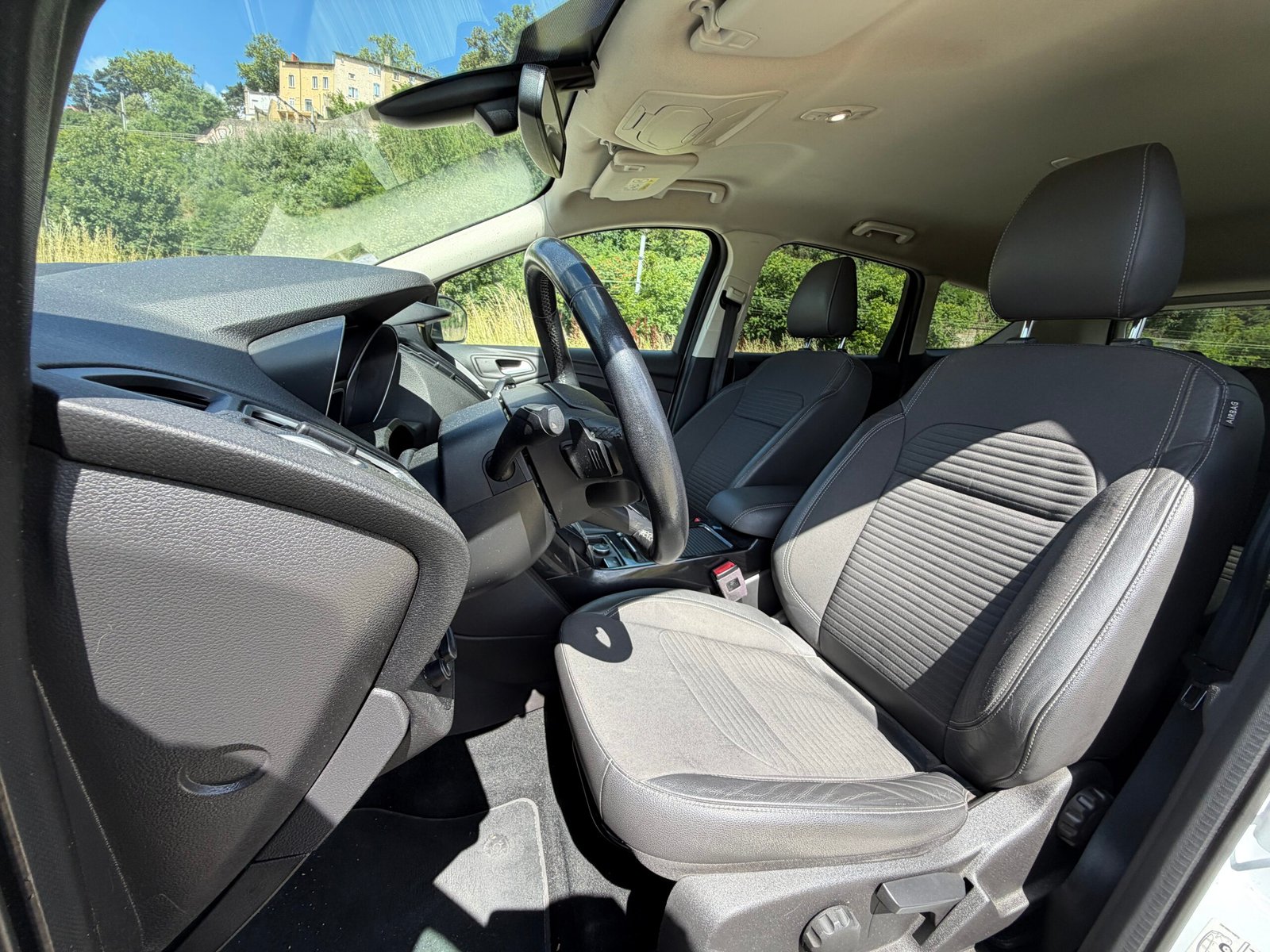 FORD Kuga II 1.5 TDCi 4×2 120cv Boîte automatique