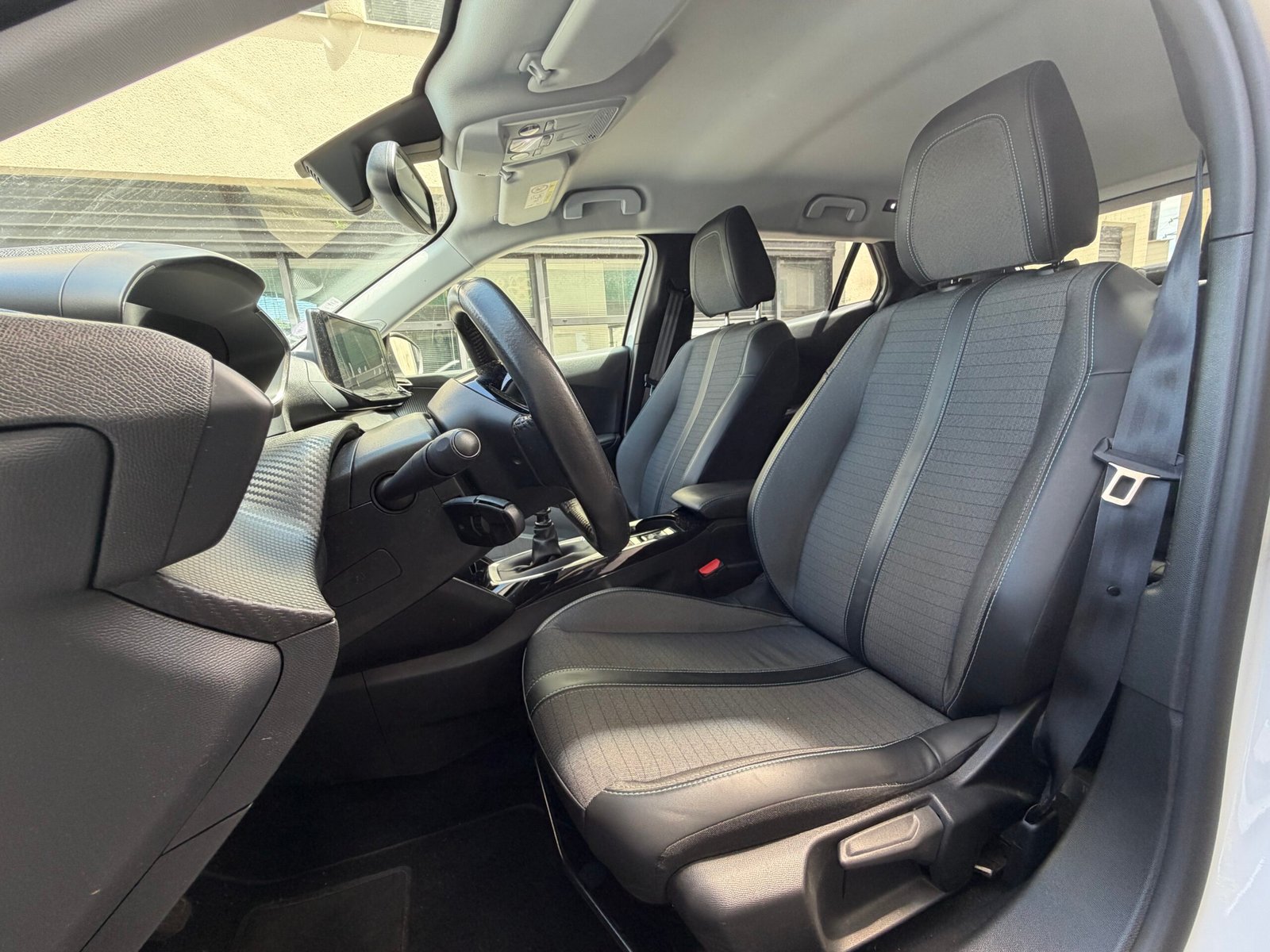 Peugeot 2008 100ch “Allure”
