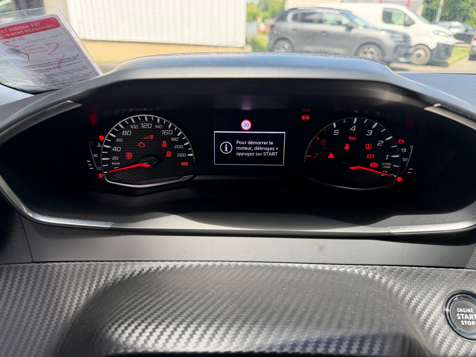 Peugeot 2008 100ch “Allure”