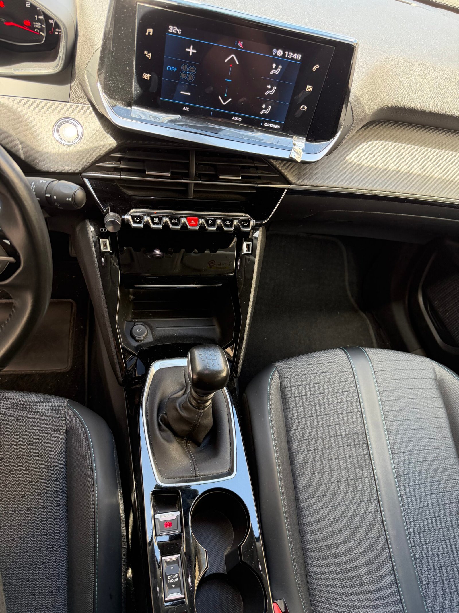 Peugeot 2008 100ch “Allure”