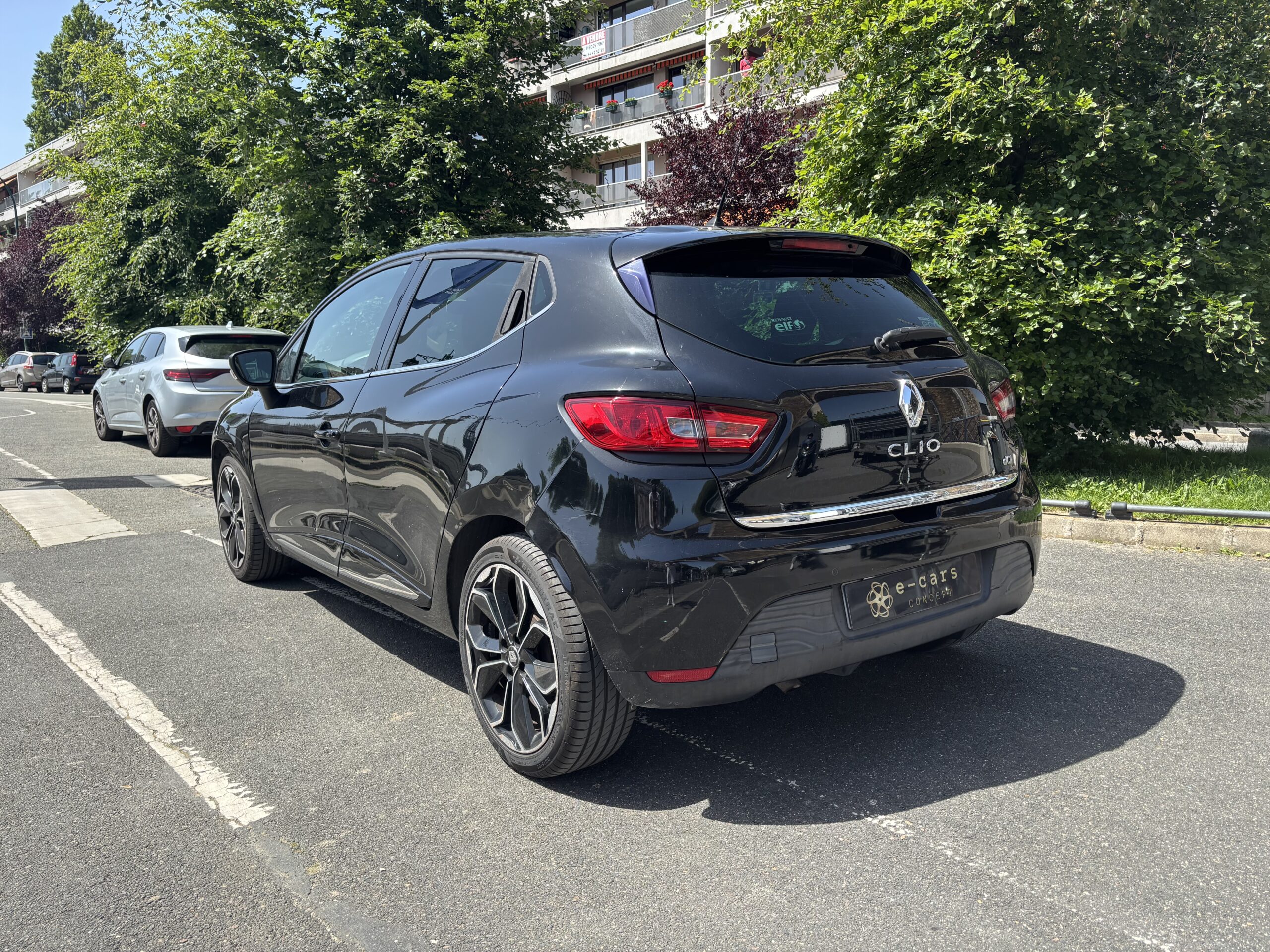 RENAULT Clio IV 5 1.5 dCi 90ch “Intens”