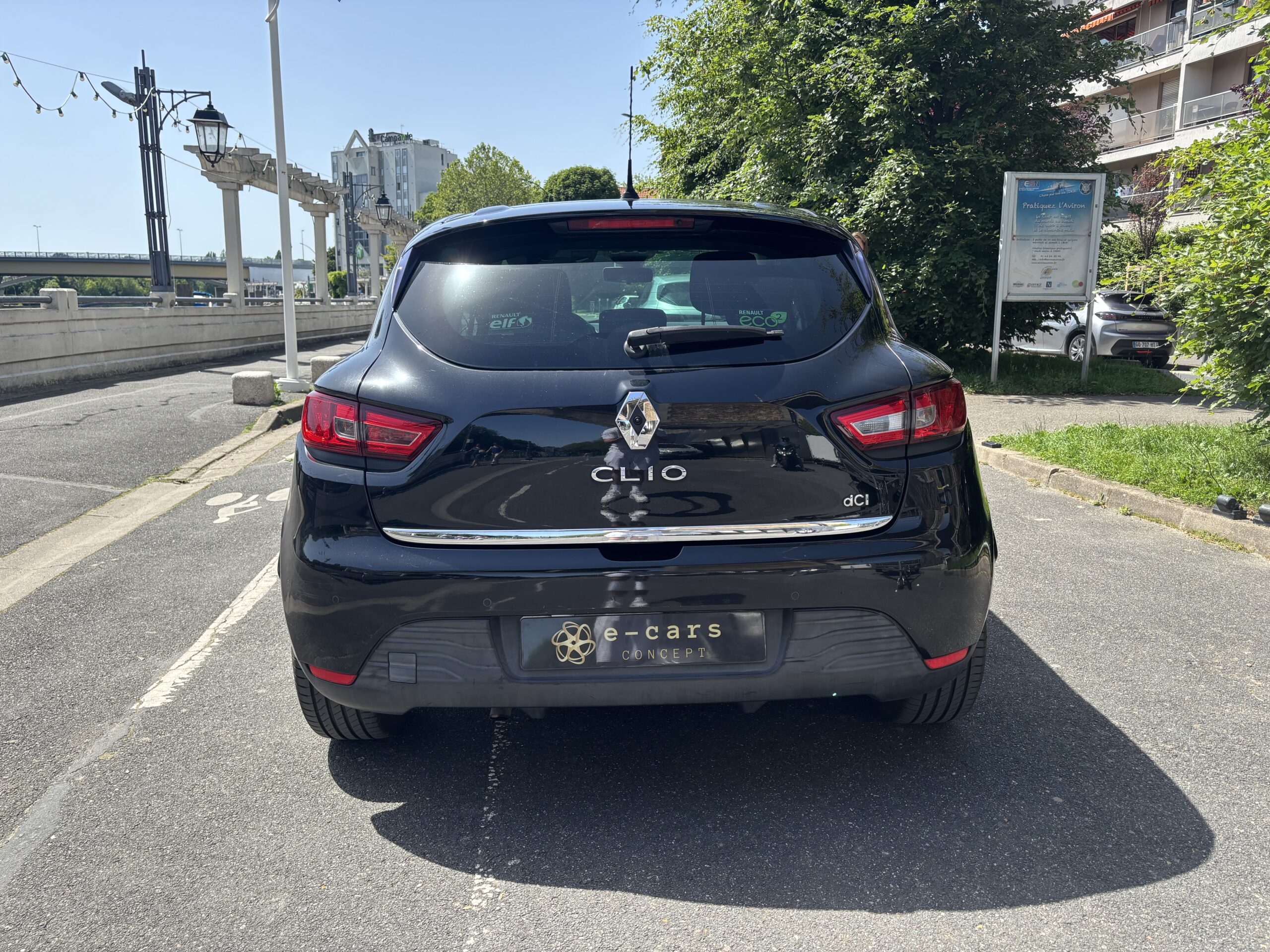 RENAULT Clio IV 5 1.5 dCi 90ch “Intens”