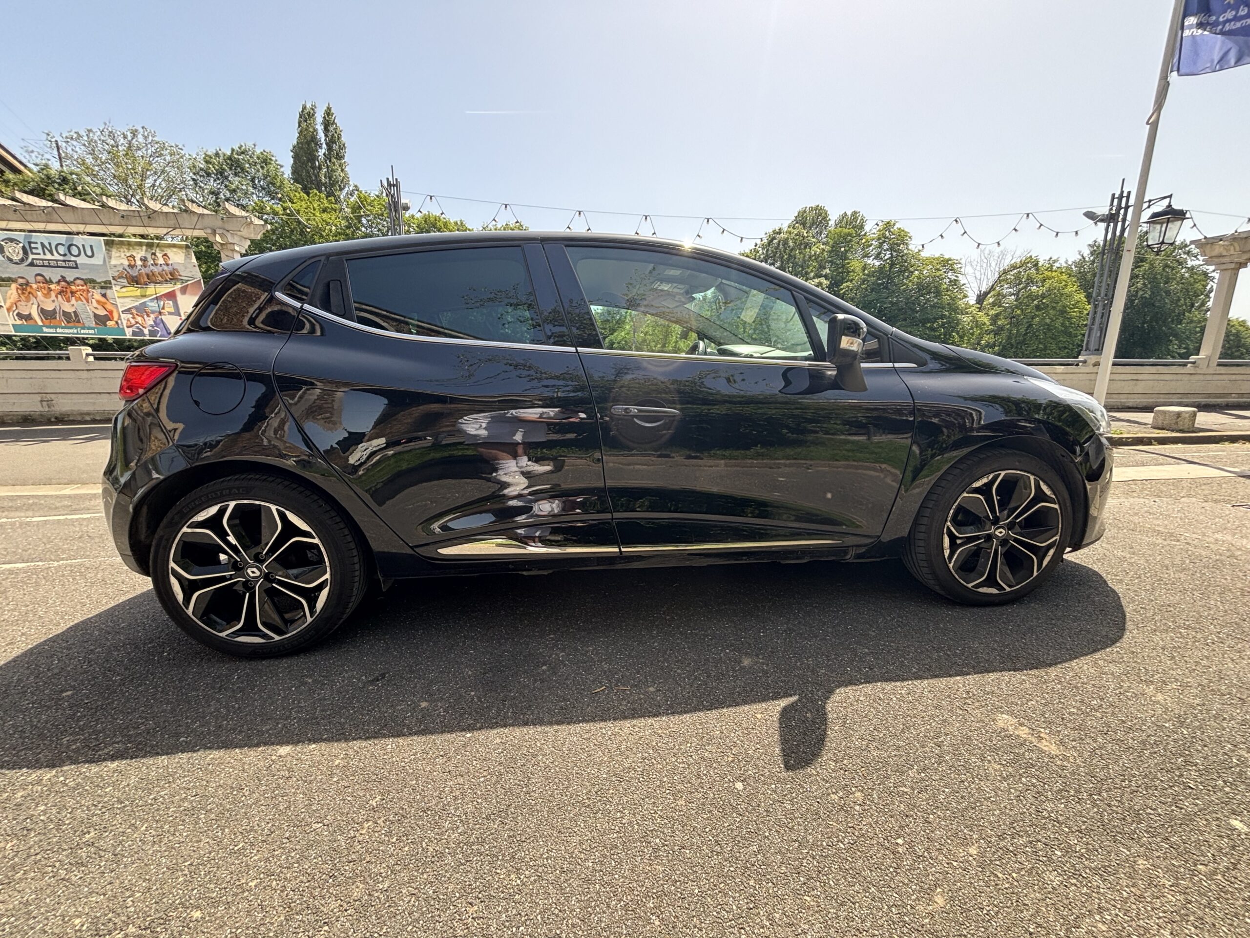 RENAULT Clio IV 5 1.5 dCi 90ch “Intens”