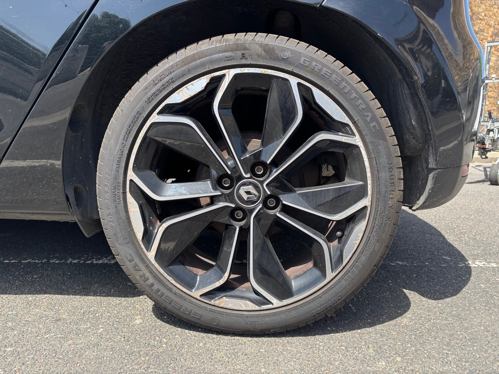 RENAULT Clio IV 5 1.5 dCi 90ch “Intens”