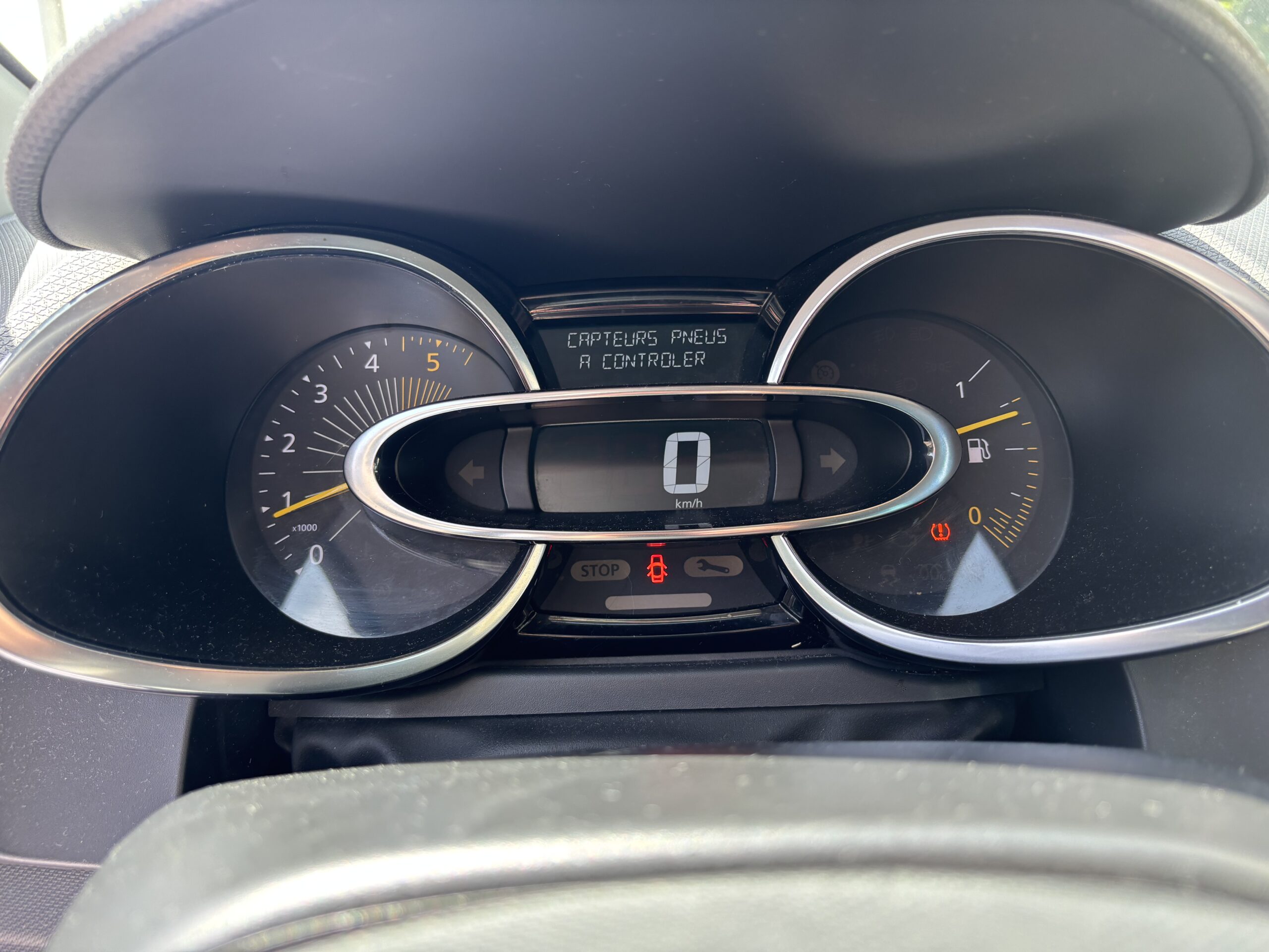 RENAULT Clio IV 5 1.5 dCi 90ch “Intens”