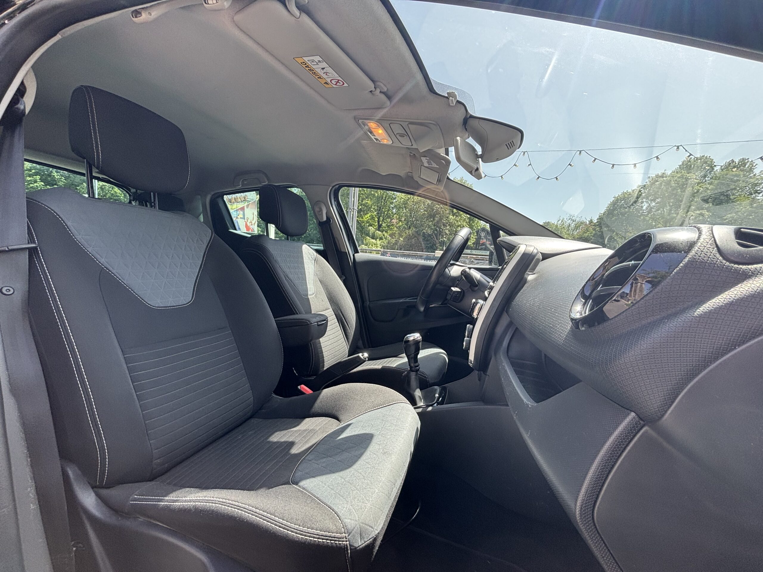 RENAULT Clio IV 5 1.5 dCi 90ch “Intens”