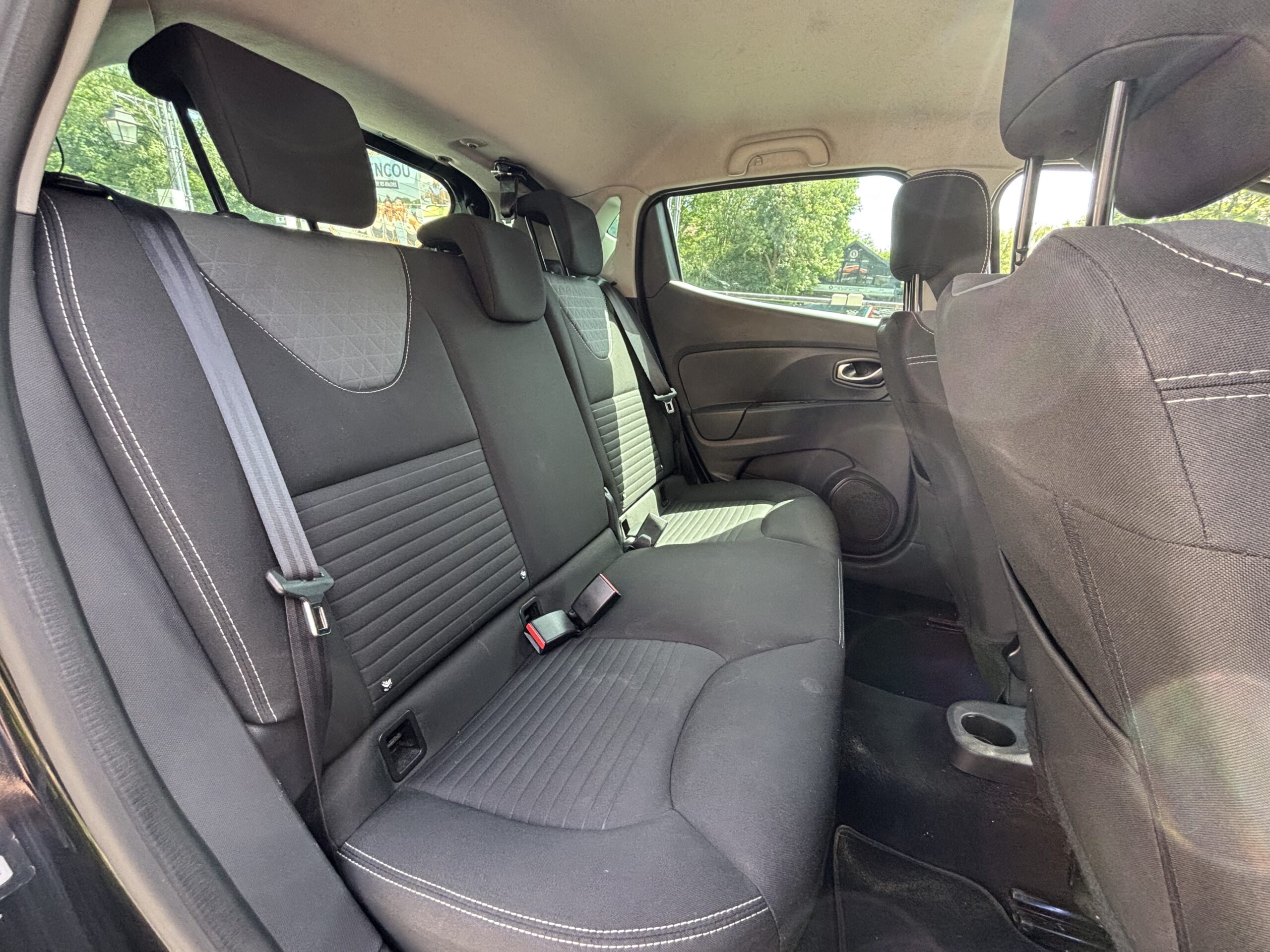RENAULT Clio IV 5 1.5 dCi 90ch “Intens”