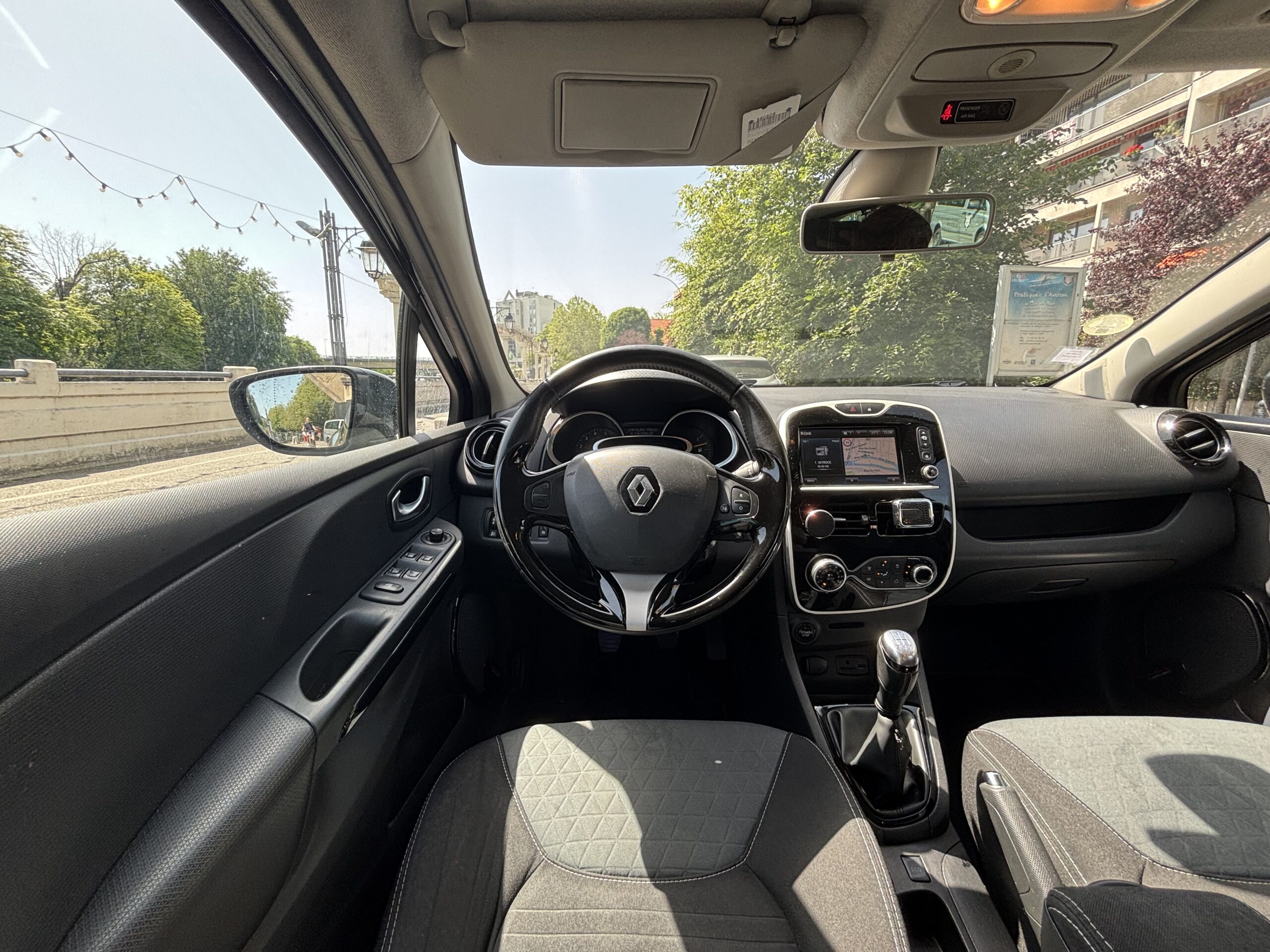 RENAULT Clio IV 5 1.5 dCi 90ch “Intens”