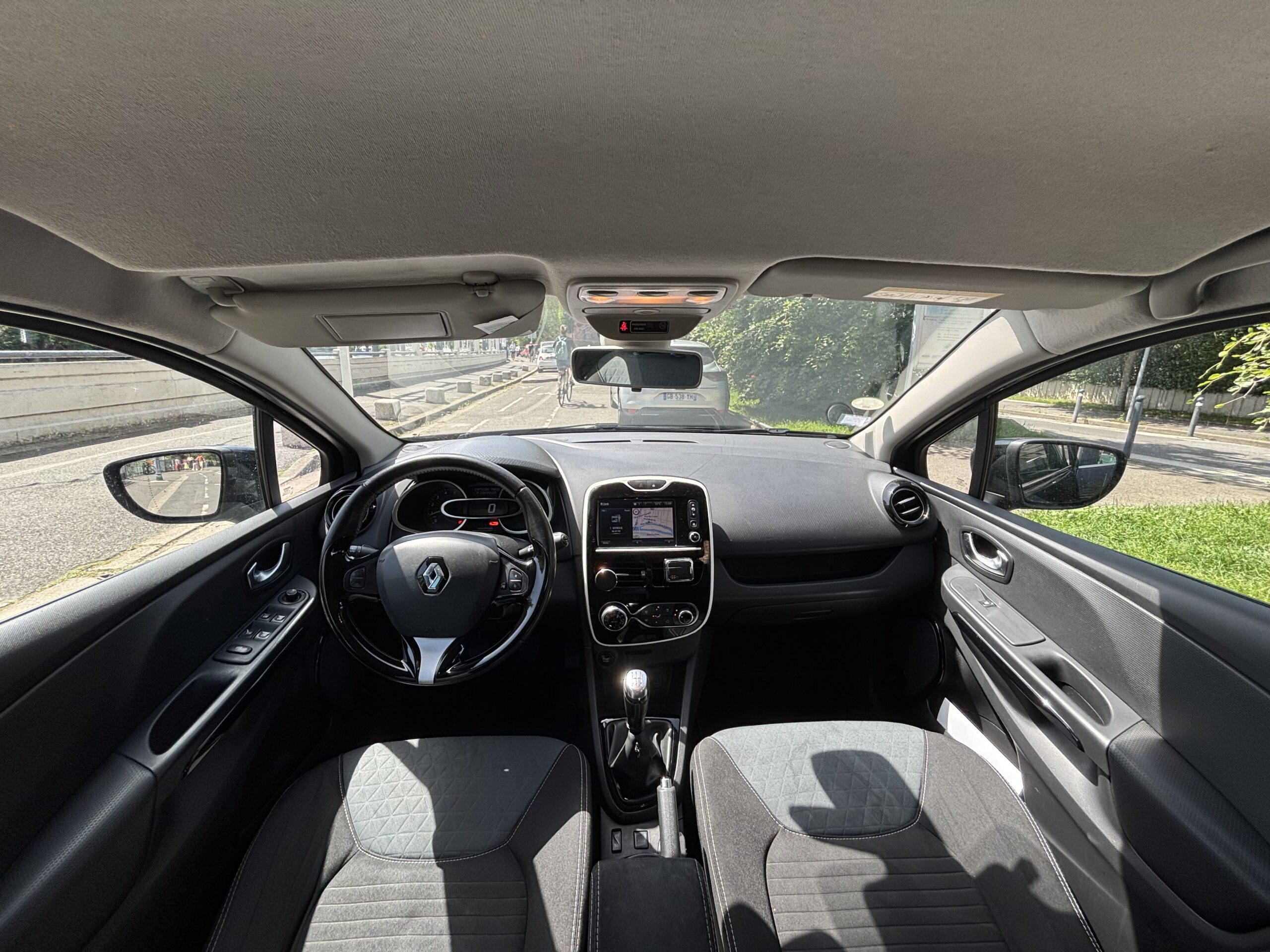 RENAULT Clio IV 5 1.5 dCi 90ch “Intens”