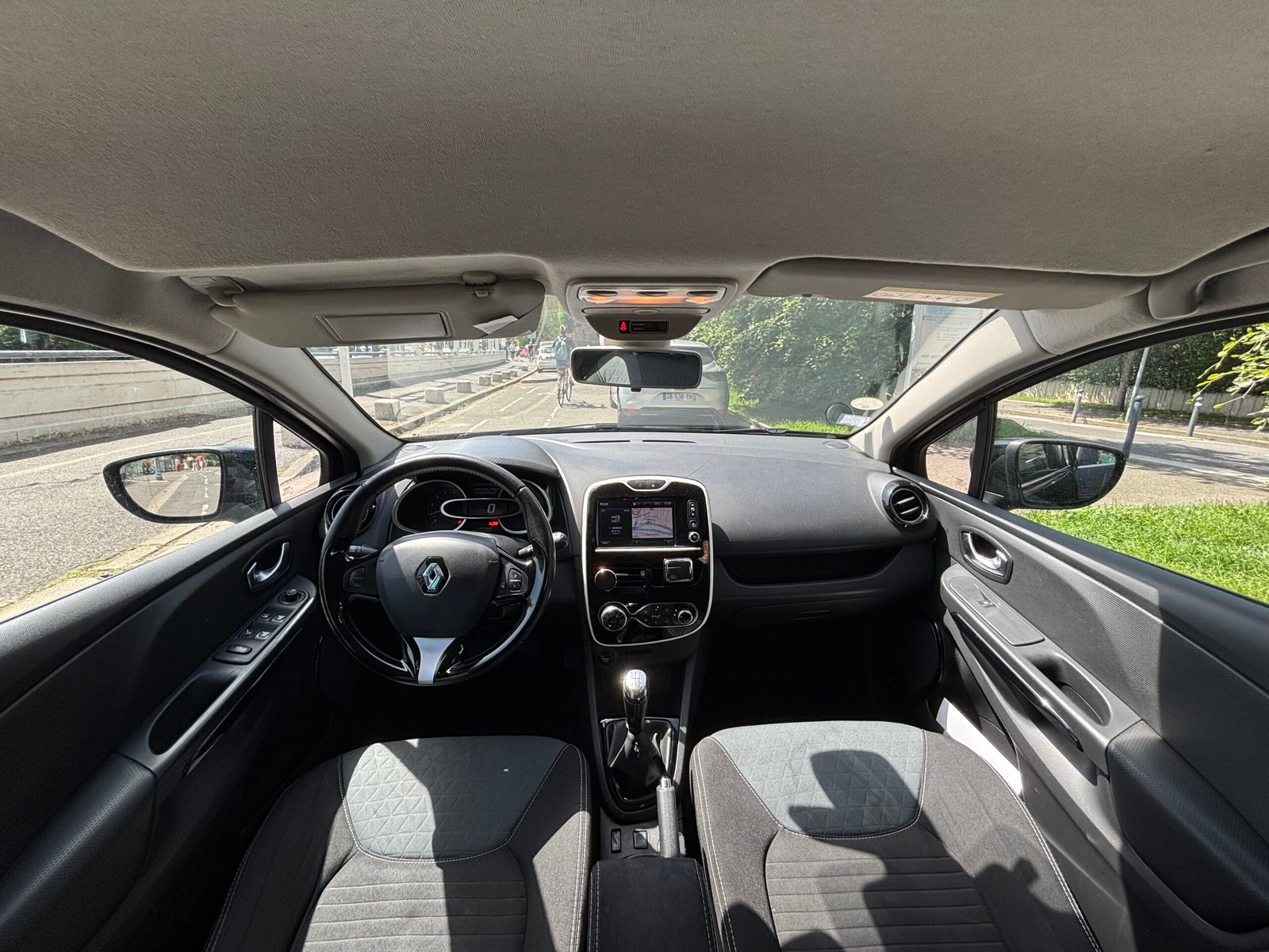 RENAULT Clio IV 5 1.5 dCi 90ch “Intens”