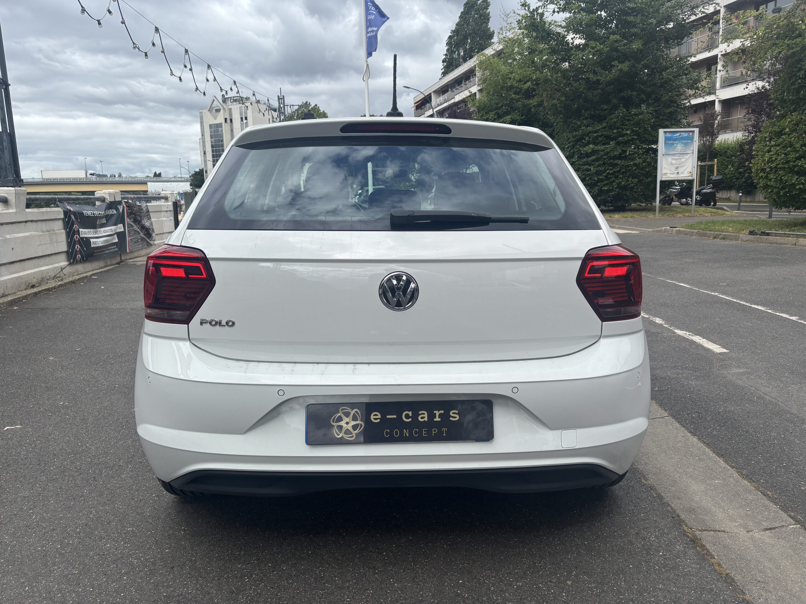 VOLKSWAGEN Polo VI 1.0 TSI 116ch “Carat”
