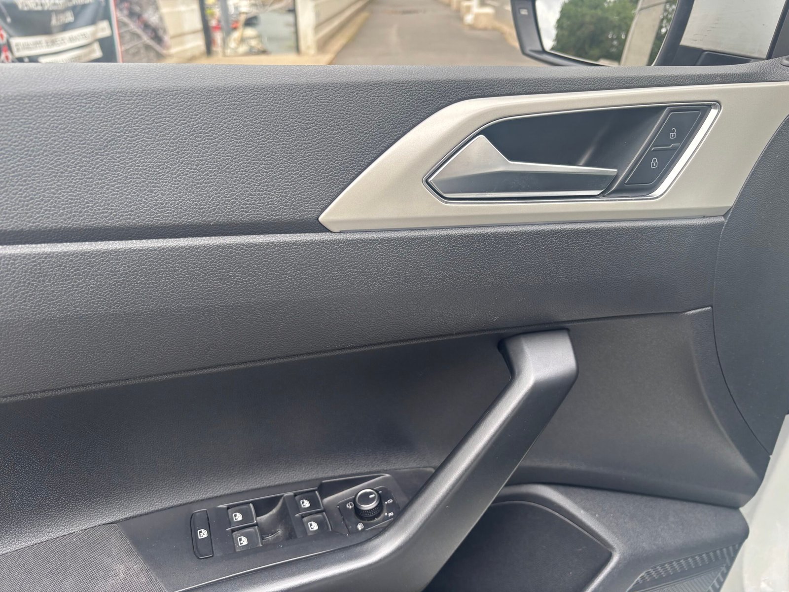 VOLKSWAGEN Polo VI 1.0 TSI 116ch “Carat”