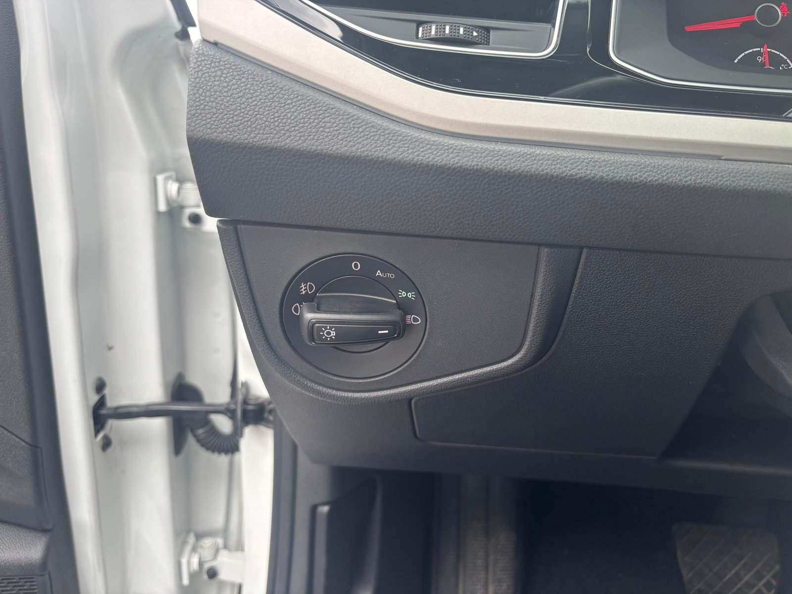 VOLKSWAGEN Polo VI 1.0 TSI 116ch “Carat”