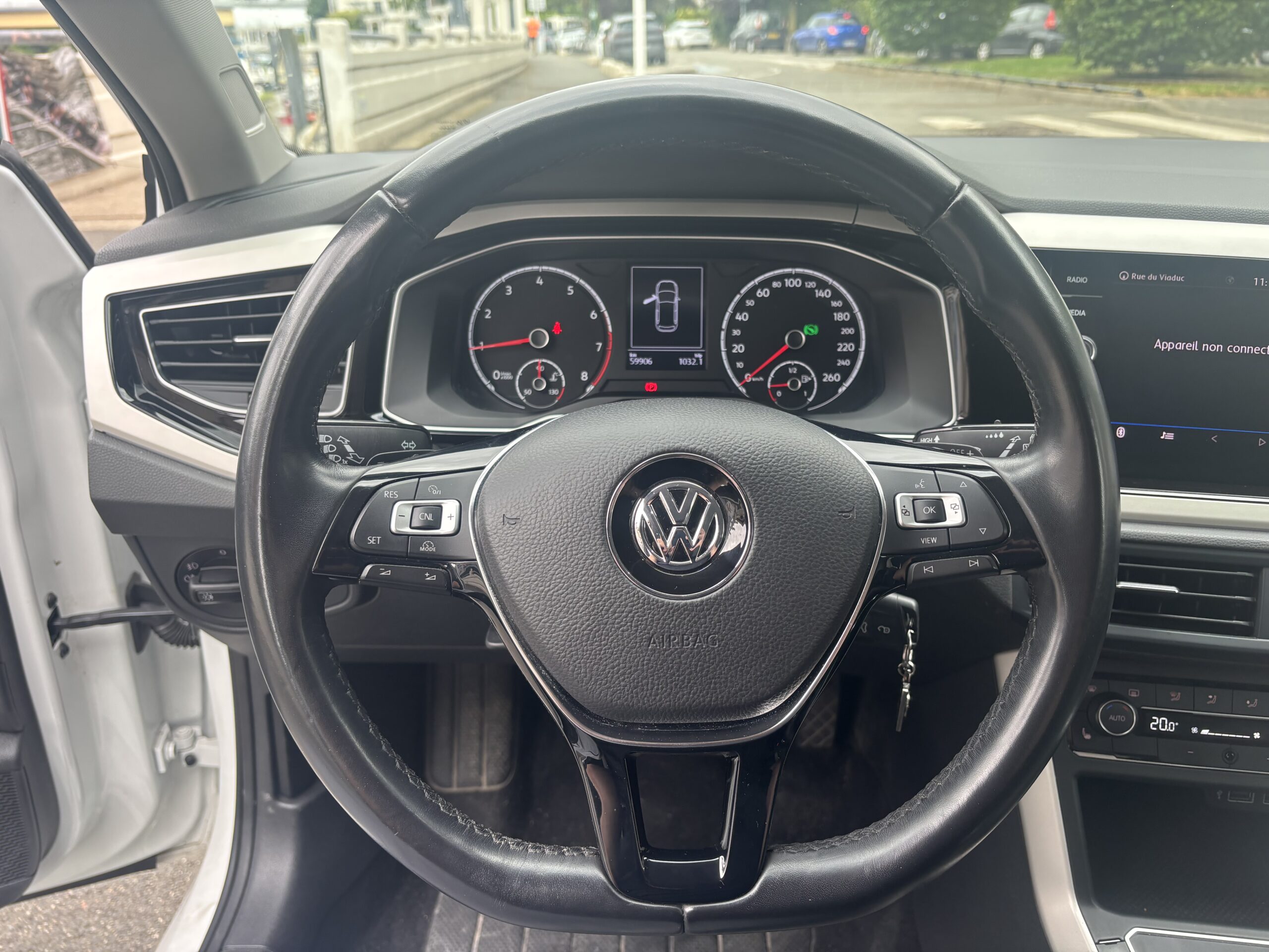 VOLKSWAGEN Polo VI 1.0 TSI 116ch “Carat”