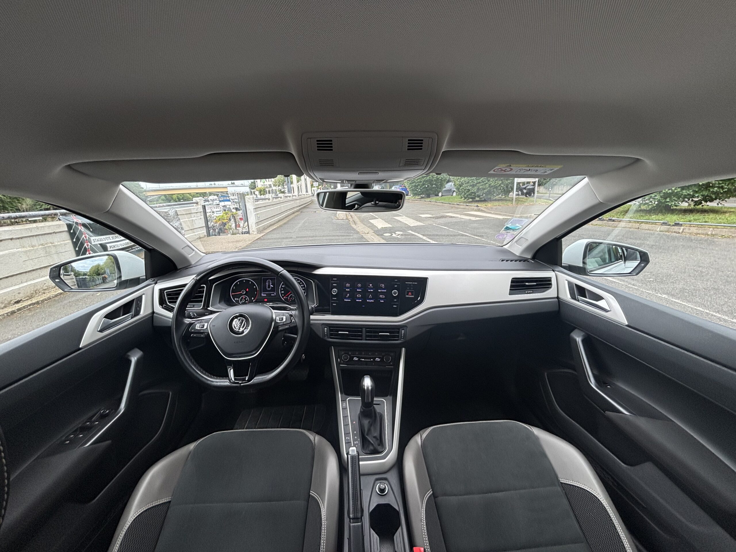 VOLKSWAGEN Polo VI 1.0 TSI 116ch “Carat”